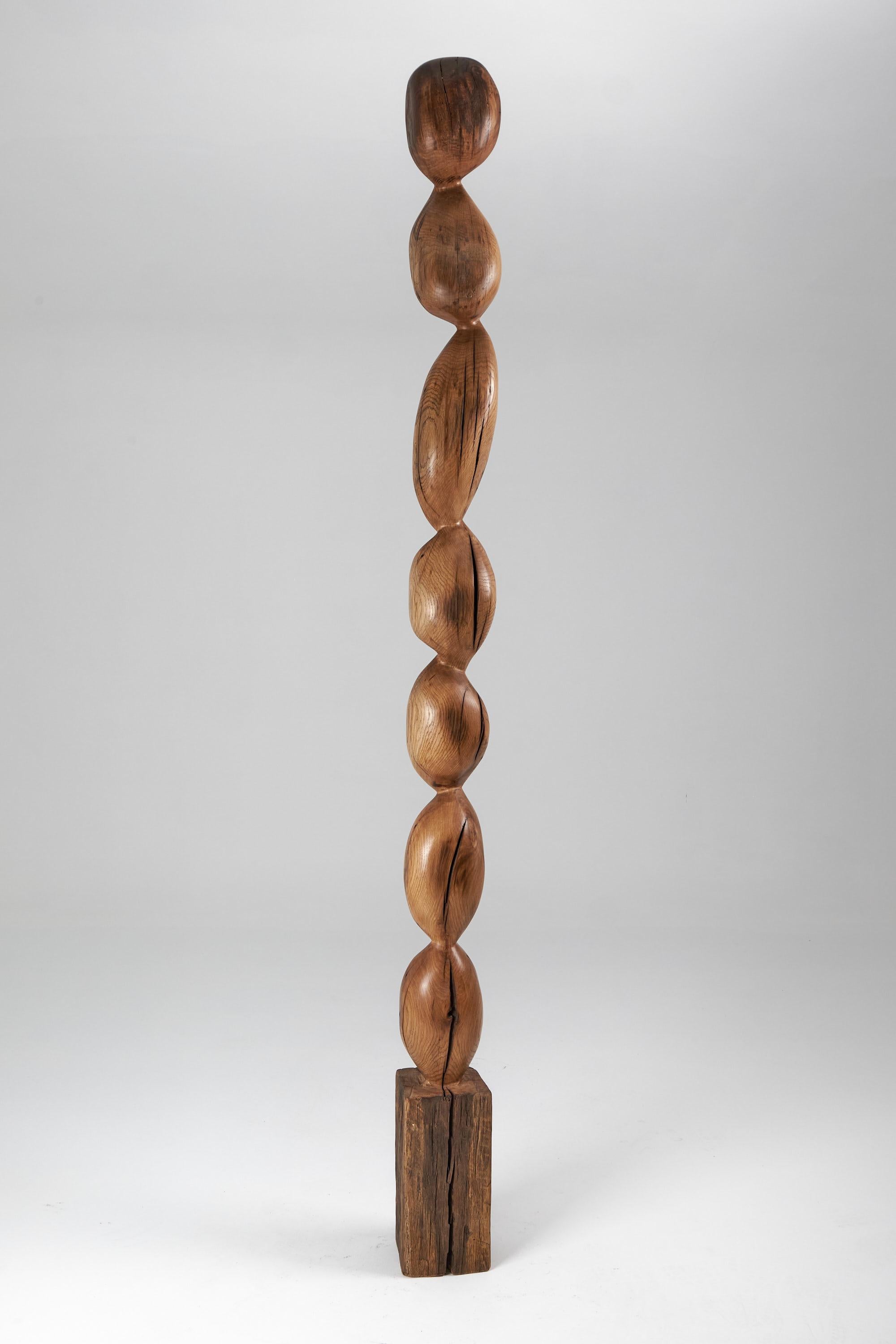 Croate Still Stand Sculpture abstraite biomorphique en bois, sculptée à la tronçonneuse, XL en vente