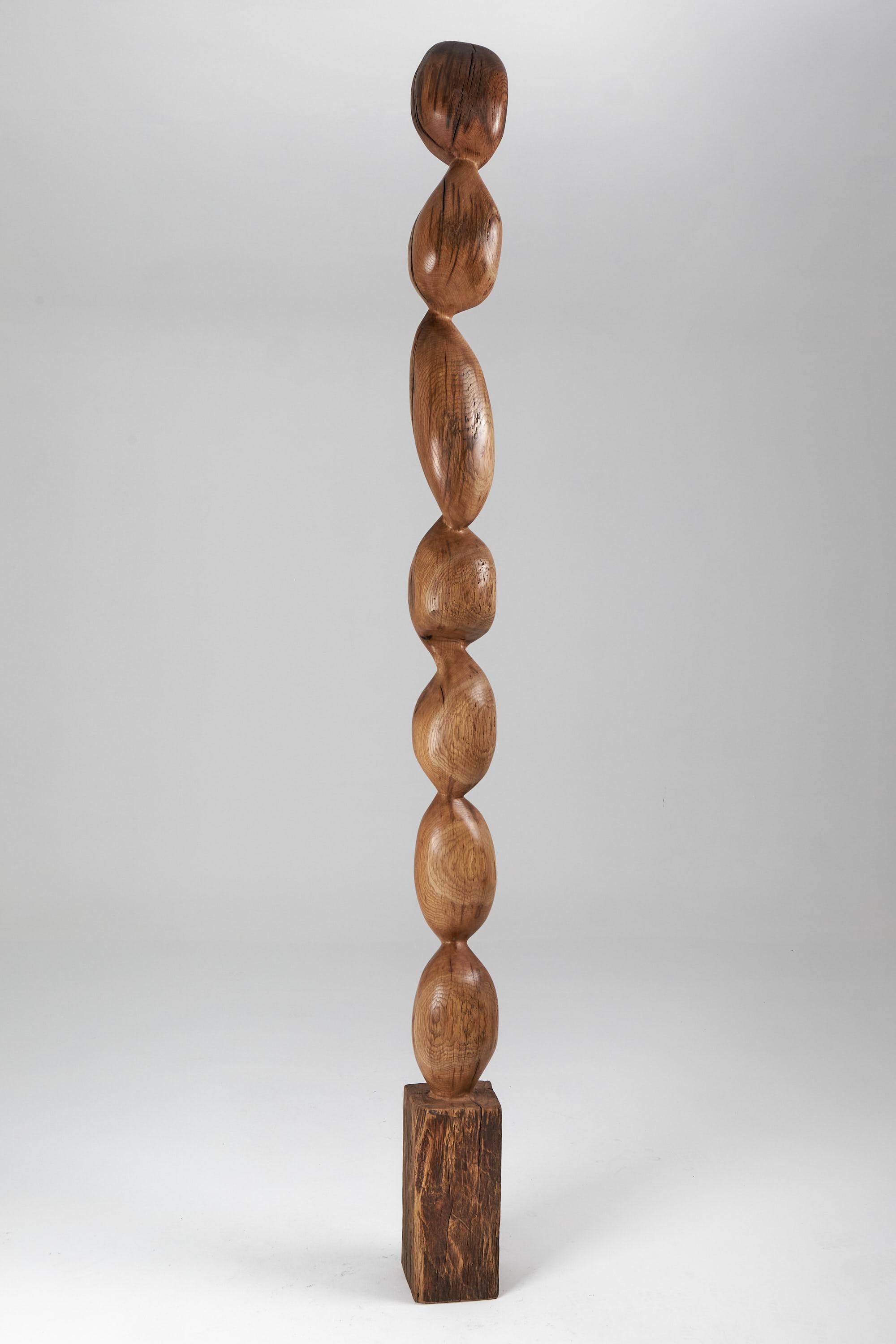 XXIe siècle et contemporain Still Stand Sculpture abstraite biomorphique en bois, sculptée à la tronçonneuse, XL en vente