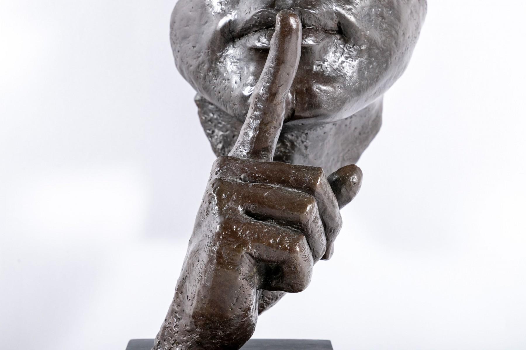 Stillness Speaks Bronze Sculpture After Salvador Dali In Good Condition For Sale In New York, NY