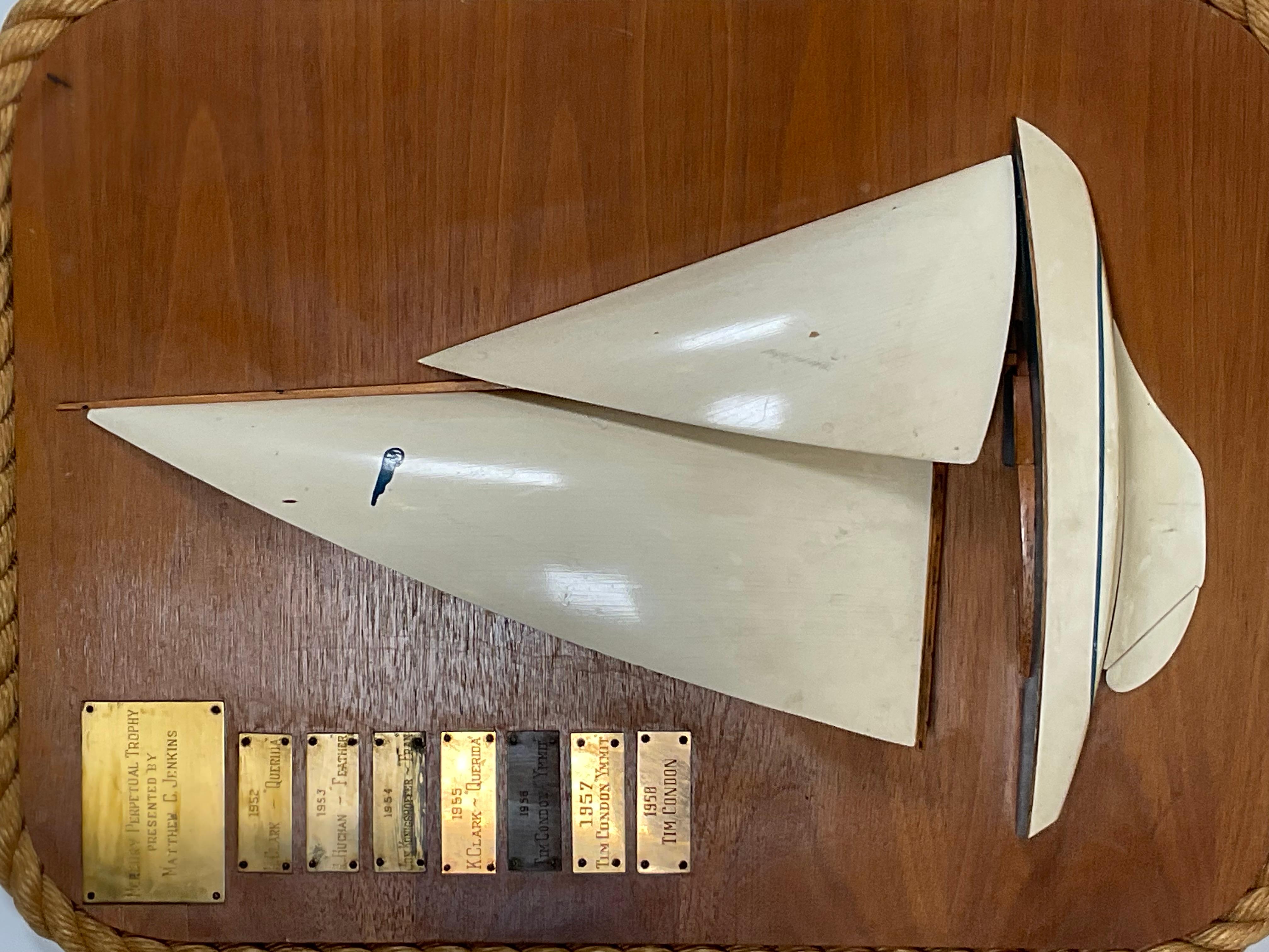 Milieu du XXe siècle Trophée du Stillwater Yacht Club en vente