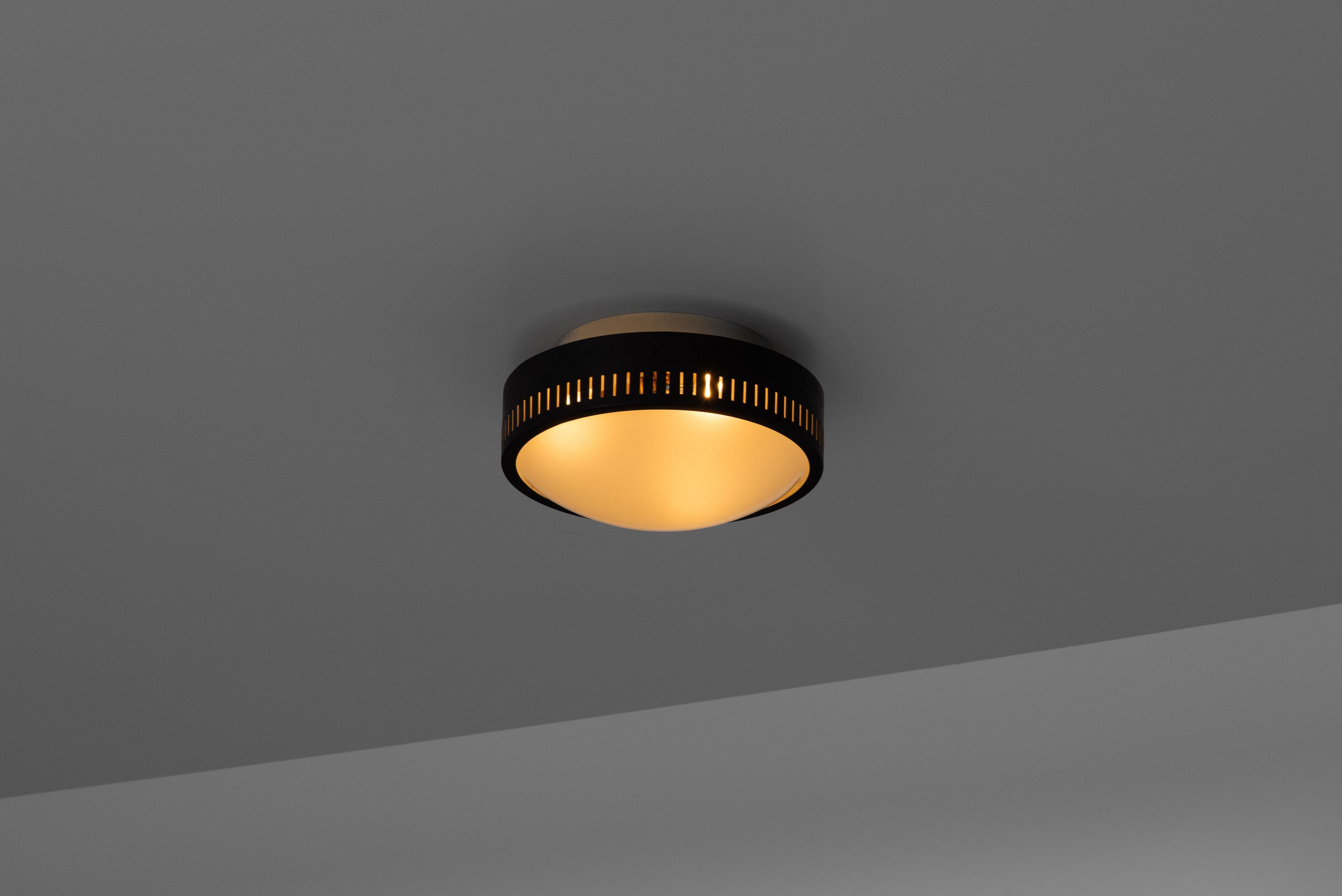 Stilnovo 1152 flush mount ceiling lamps Italy 1960 2