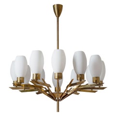 Stilnovo 12-Arm Chandelier, circa 1960