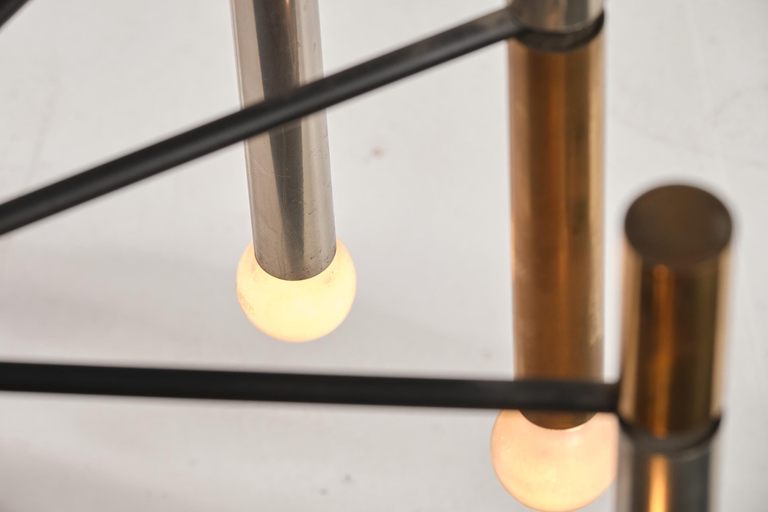 Stilnovo 12-Lights Chandelier in Brass and Aluminium, 1970 circa 12