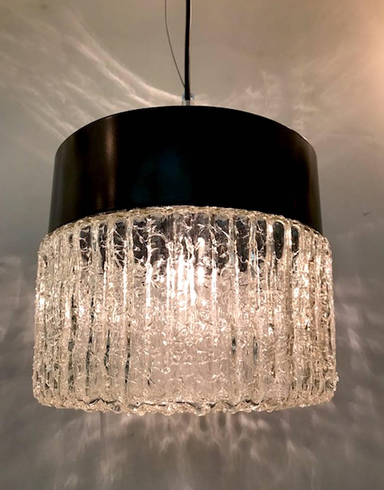 Stilnovo 1950s Black Enamel and Glass Pendant Light In Excellent Condition In New York, NY