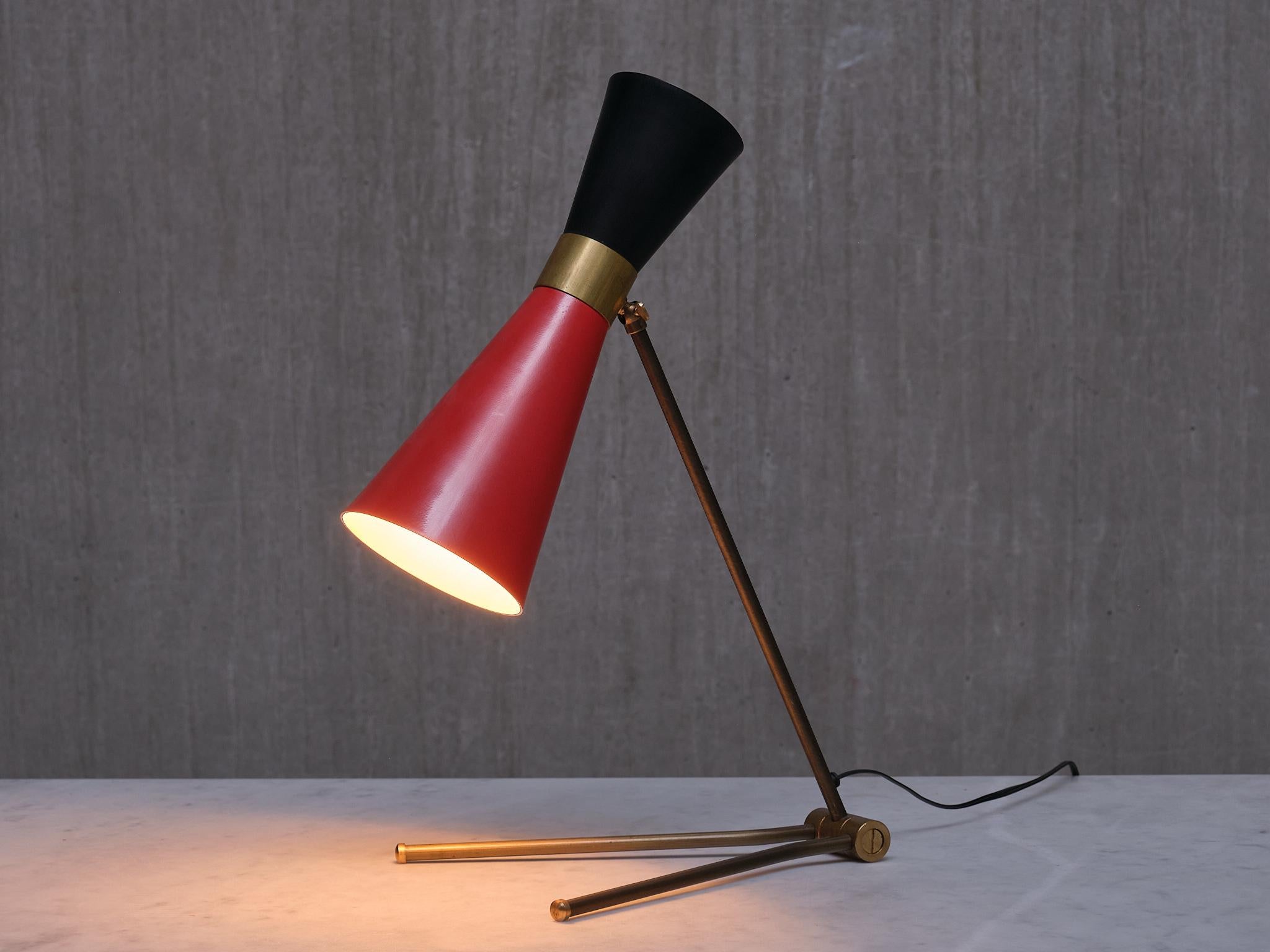 Italian Stilnovo Adjustable Brass Desk Lamp, Black and Red Diabolo Shade, Italy, 1950s For Sale
