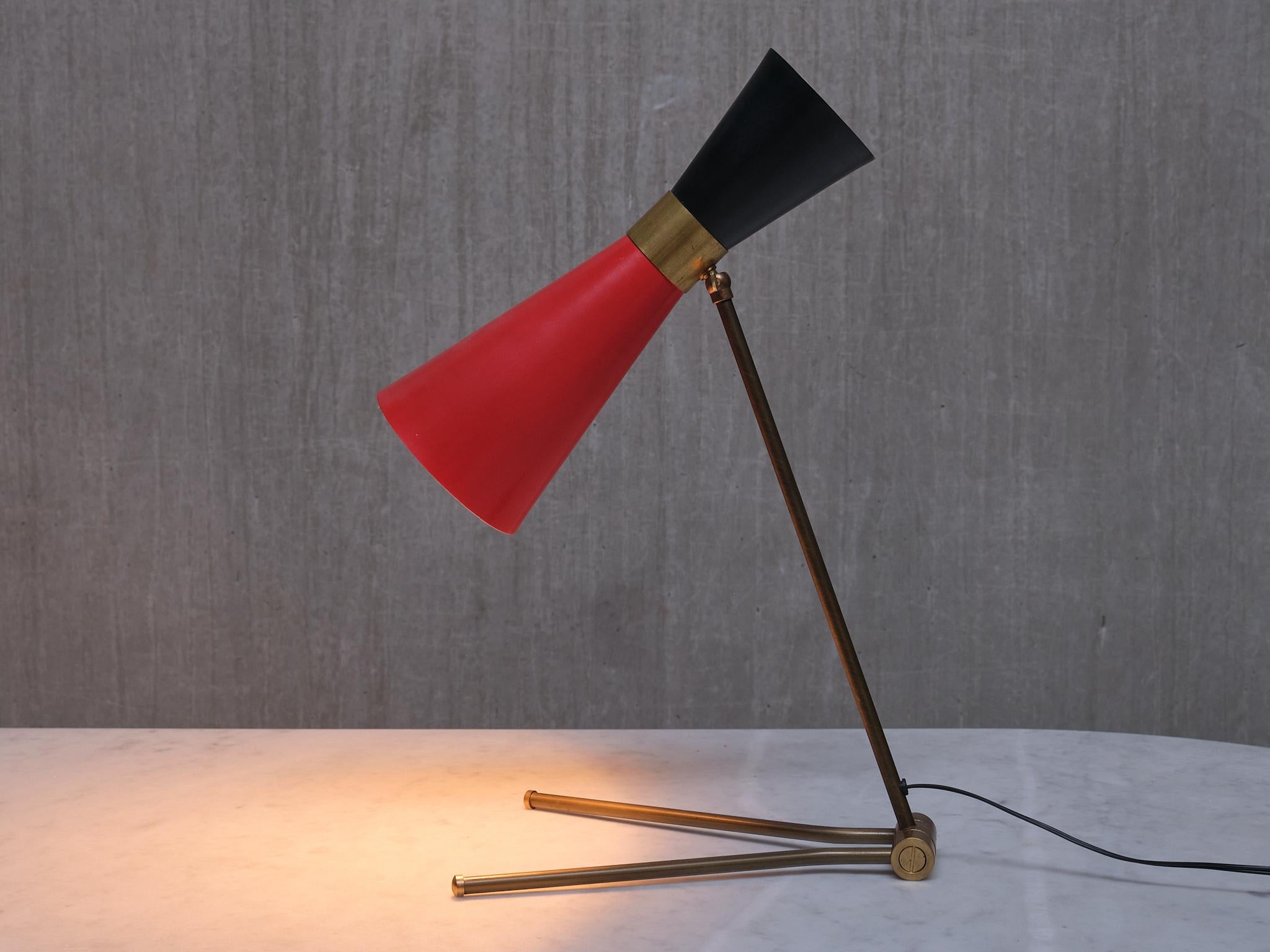 Stilnovo Adjustable Brass Desk Lamp, Black and Red Diabolo Shade, Italy, 1950s For Sale 1