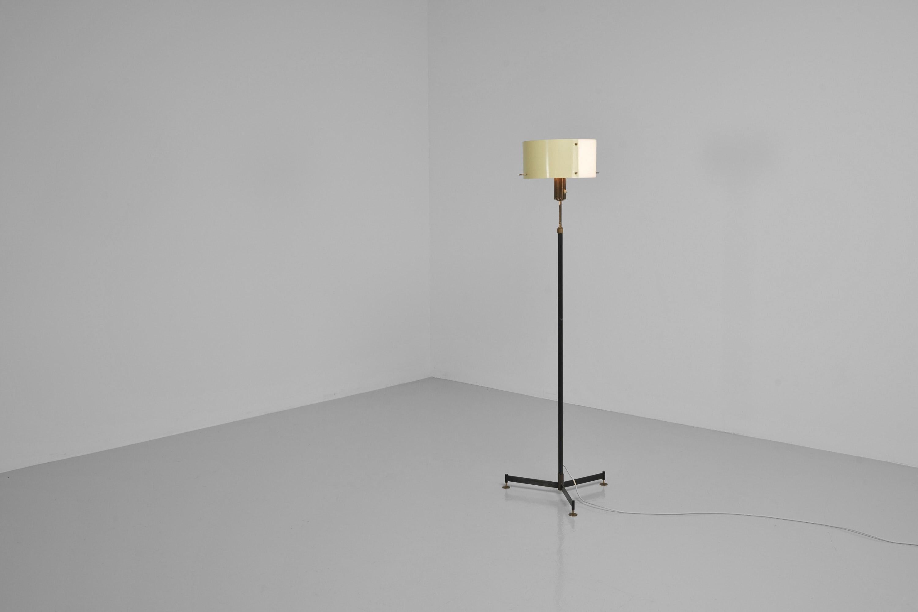 Mid-Century Modern Stilnovo Adjustable Floor Lamp in Perspex, Italy, 1950 For Sale