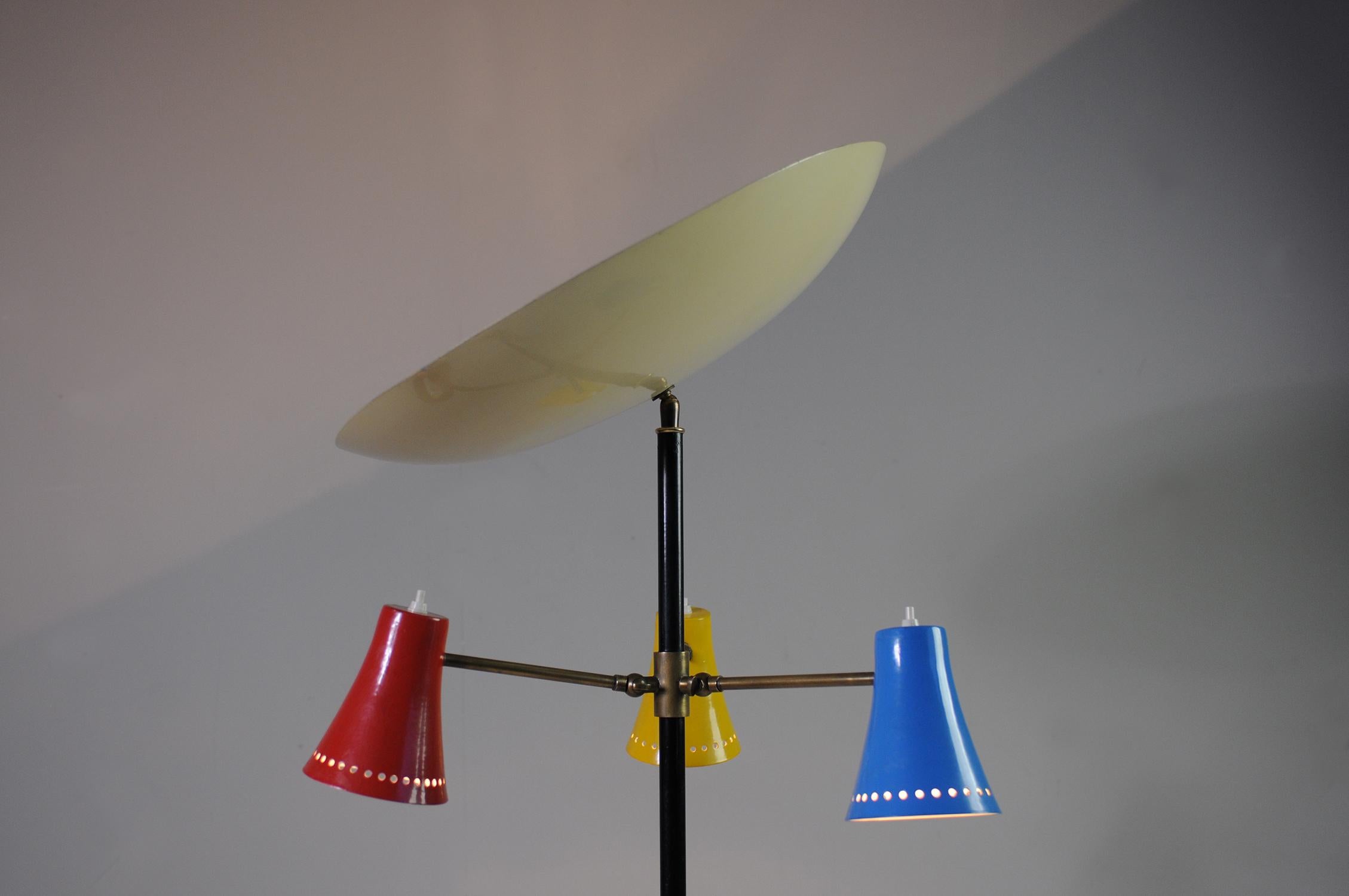 Stilnovo, Adjustable Tripod Floor Lamp, Italy, 1950 For Sale 2