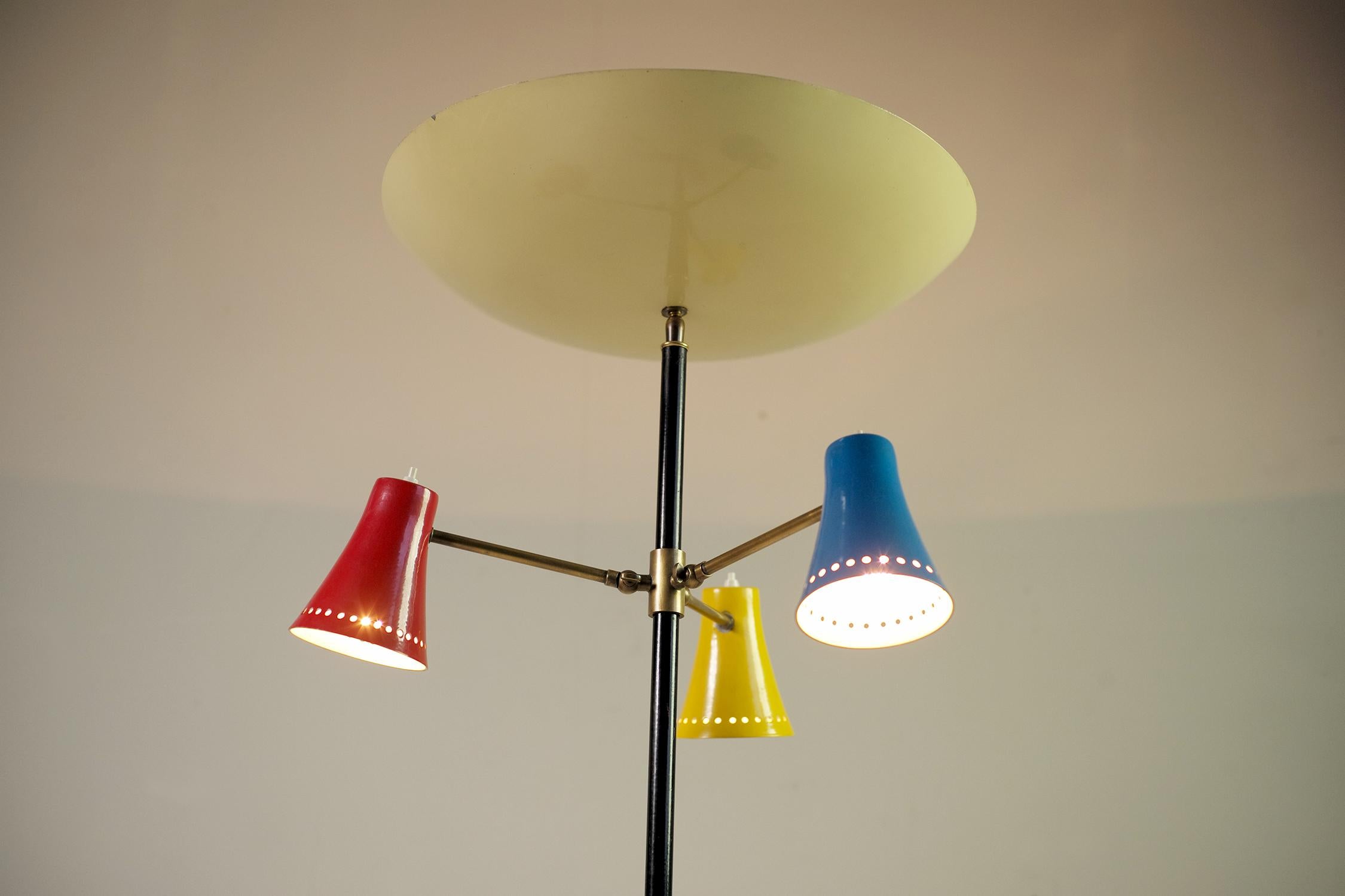 Stilnovo, lampadaire tripode réglable, Italie, 1950 en vente 4