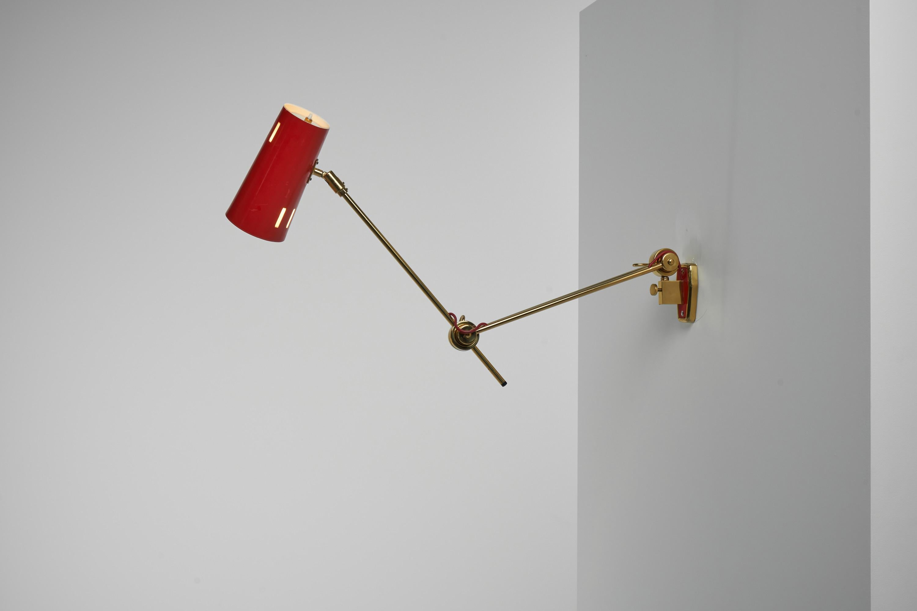 Stilnovo Adjustable Wall Lamp, Italy, 1960 For Sale 3