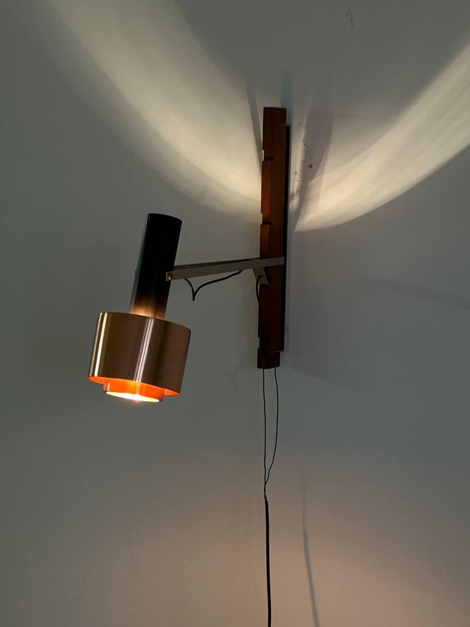 Italian Stilnovo adjustable wall lamp, Italy, 1960 in vendita