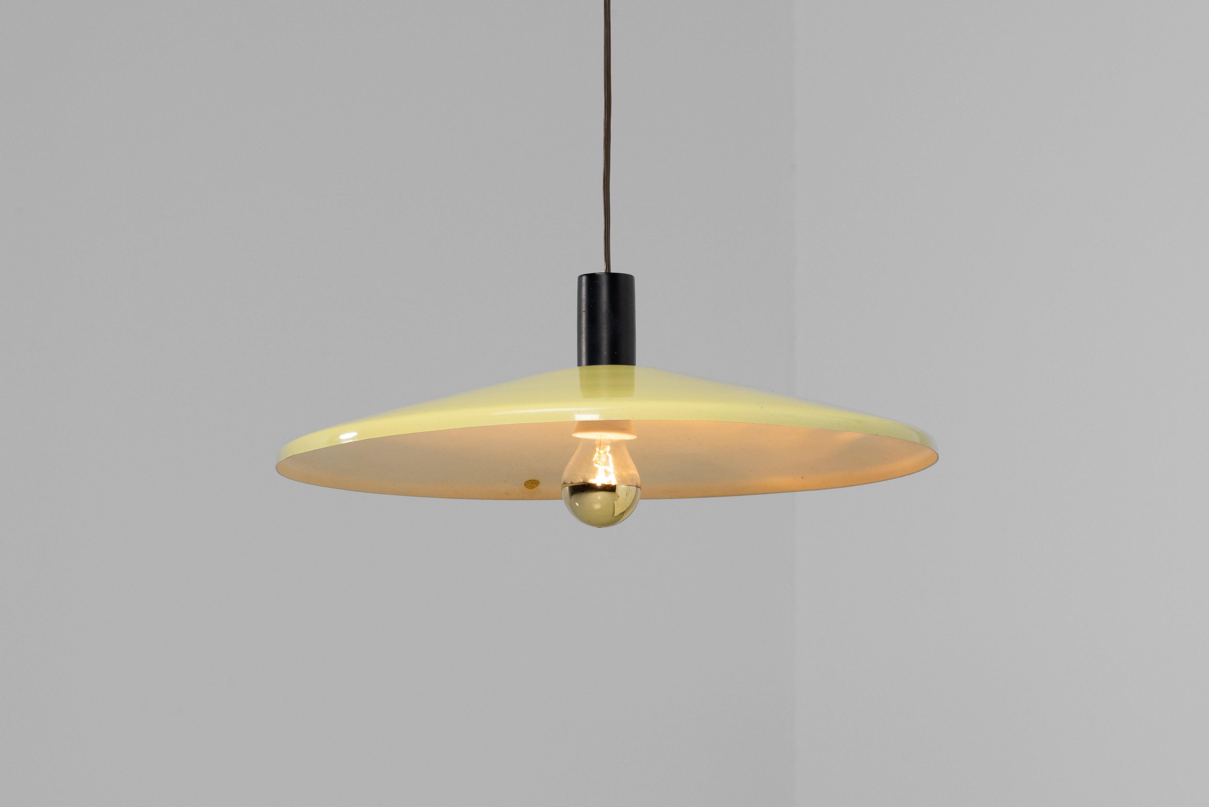 Italian Stilnovo adjustable wall lamp with wood Italy 1950 For Sale