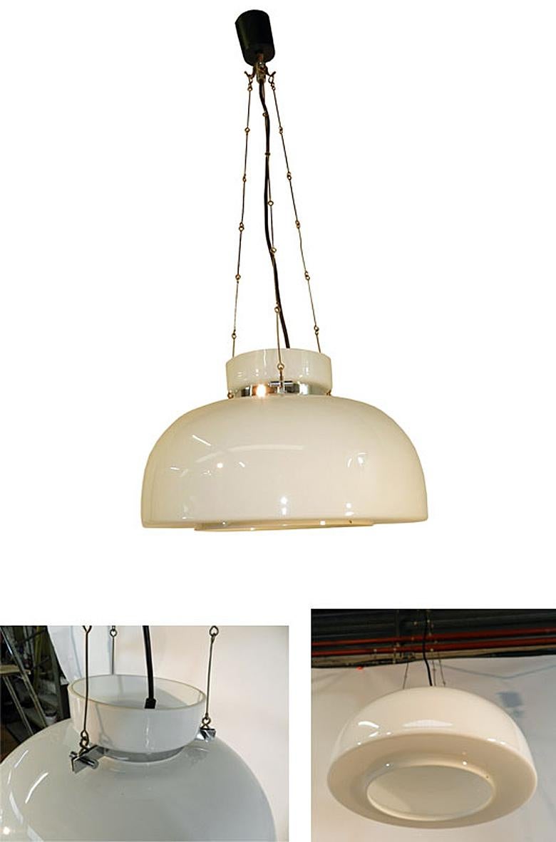 Italian Stilnovo 'Attribute a' Suspension in White Opaline, Italy, circa 1970-1980 For Sale