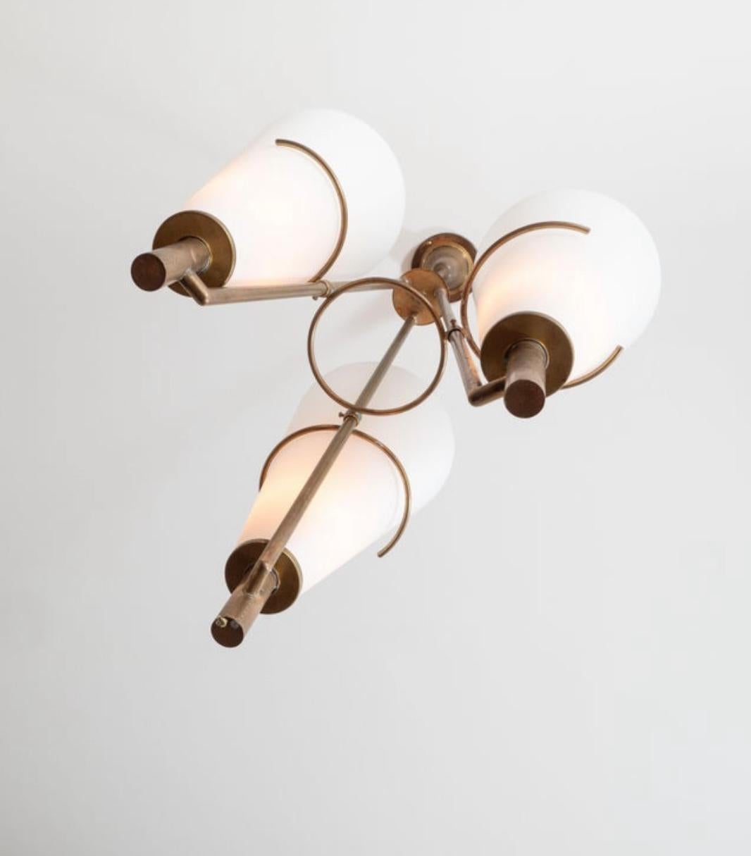 Stilnovo Attributed Glass & Brass Pendant Light In Good Condition For Sale In New York, NY