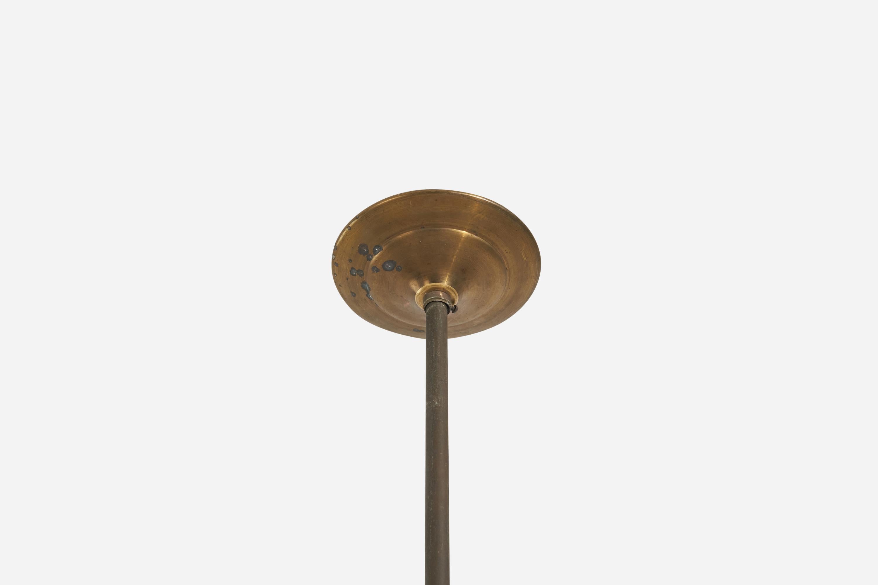 Mid-Century Modern Stilnovo Attribution, 12-Light Chandelier, Brass, Rattan, Italy, 1960s For Sale