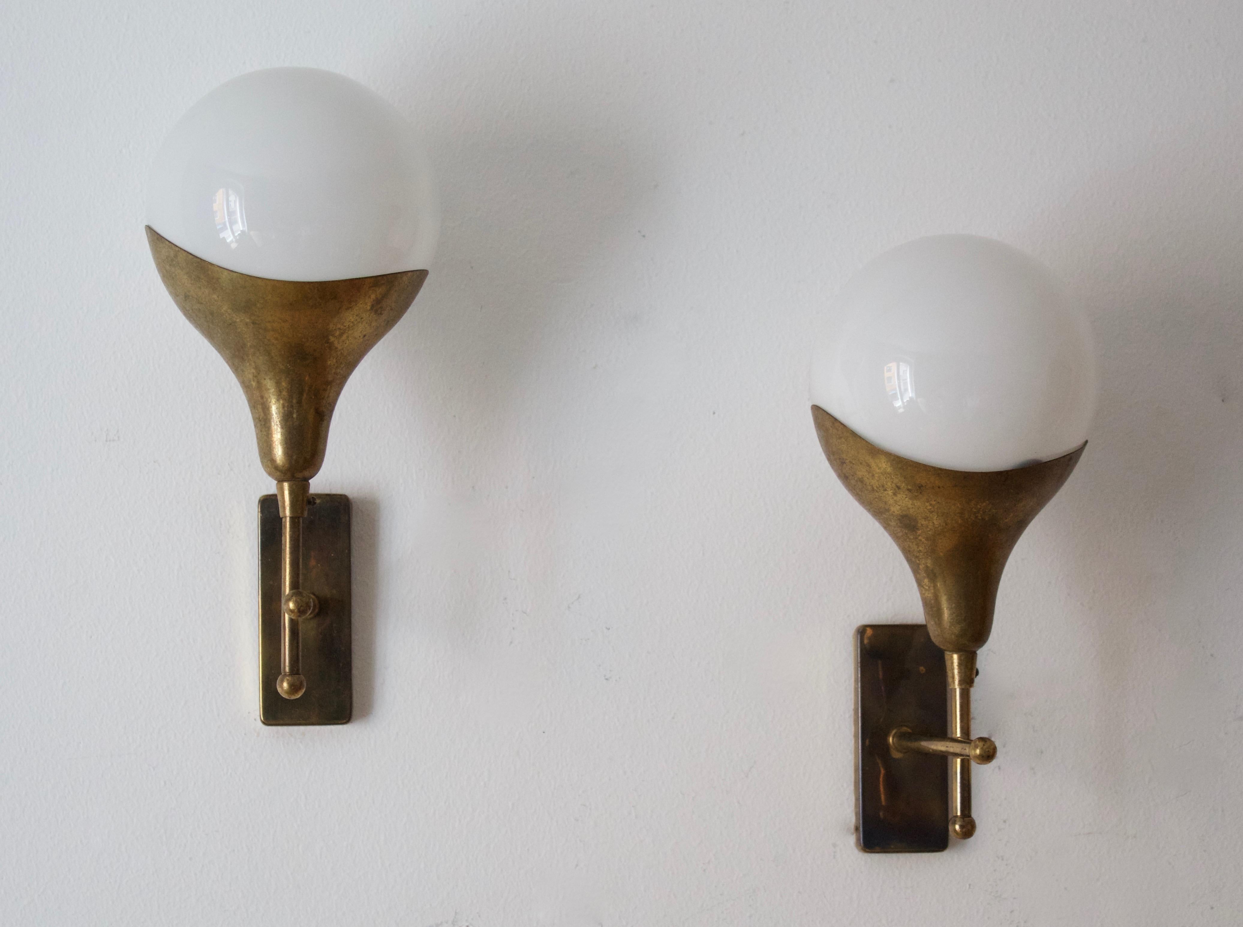 Mid-Century Modern Stilnovo 'Attribution' Modernist Wall Lights / Sconces, Glass Brass, Italy 1950s
