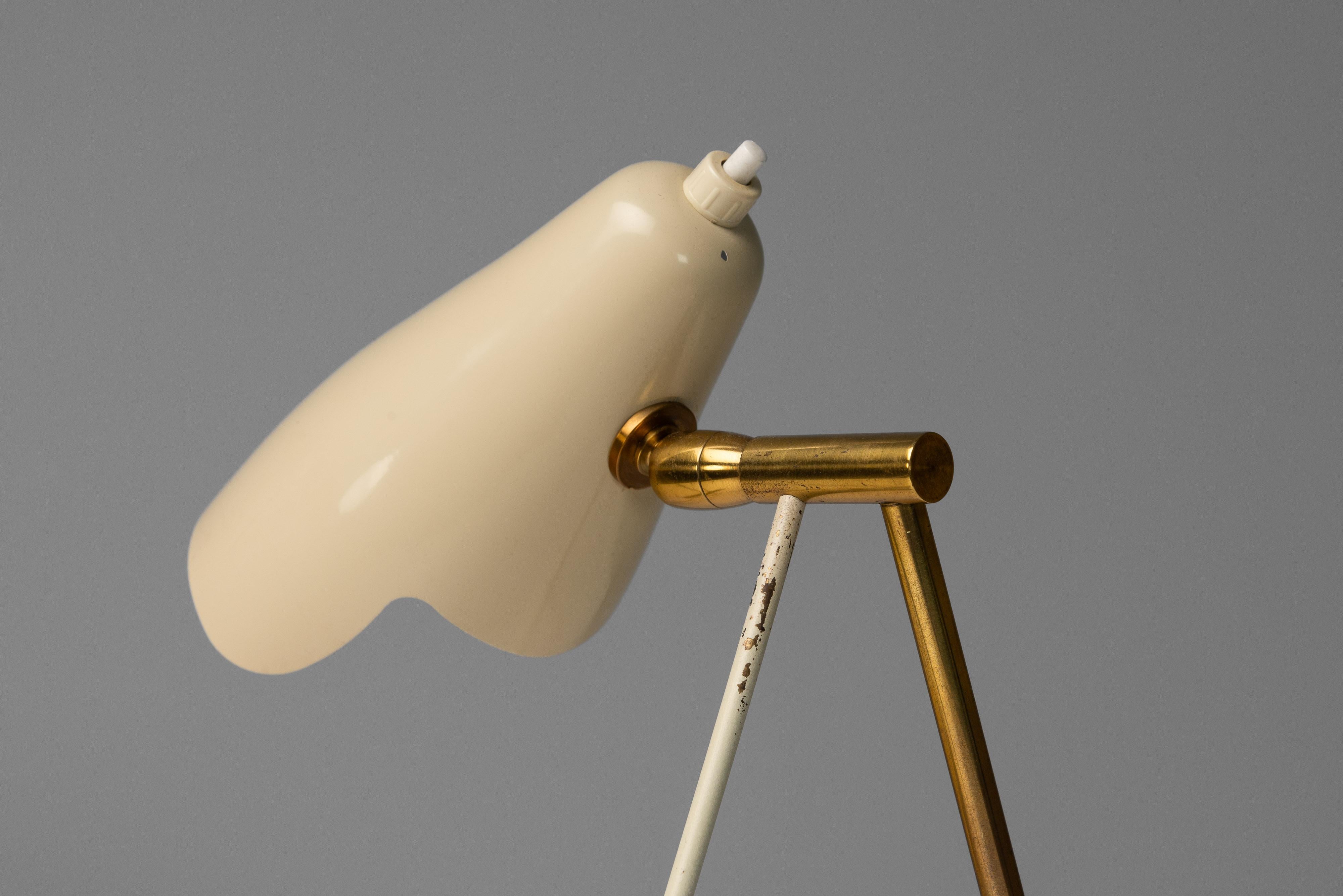 Stilnovo bed lamps made in Italy 1950 For Sale 4
