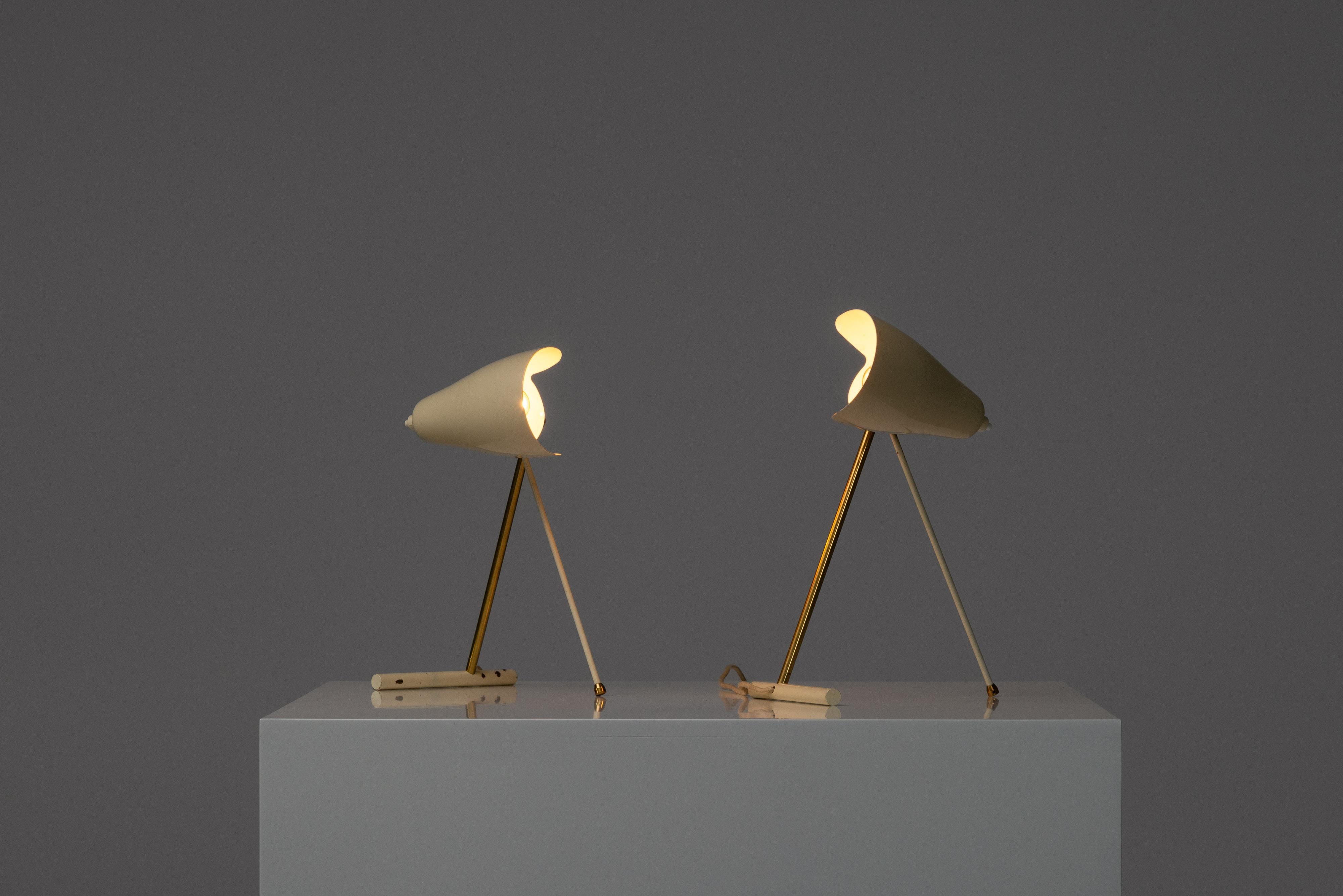 Italian Stilnovo bed lamps made in Italy 1950 For Sale