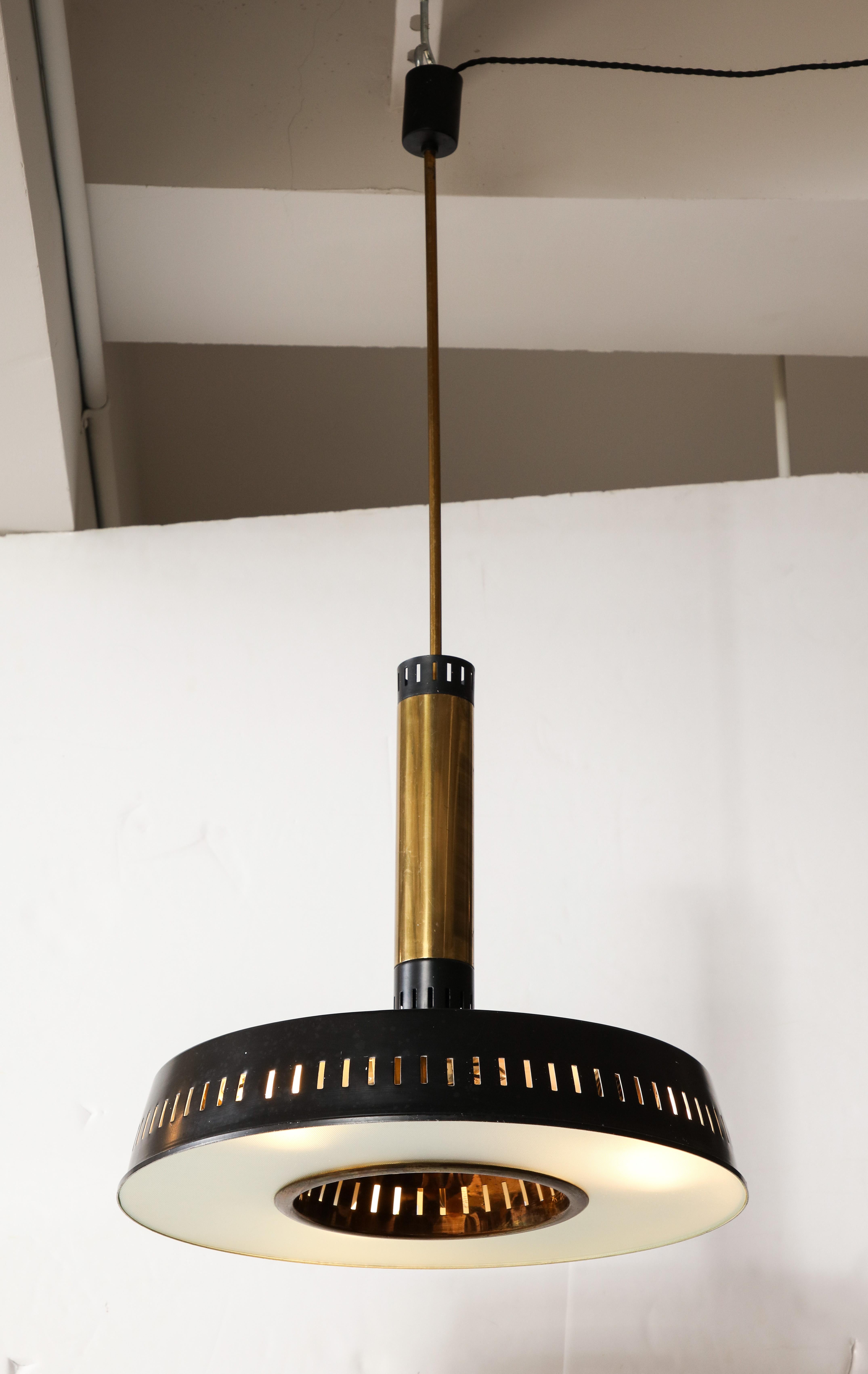 Stilnovo Black & Brass Suspension Chandelier, Textured Glass, Italy, c. 1960’s For Sale 4