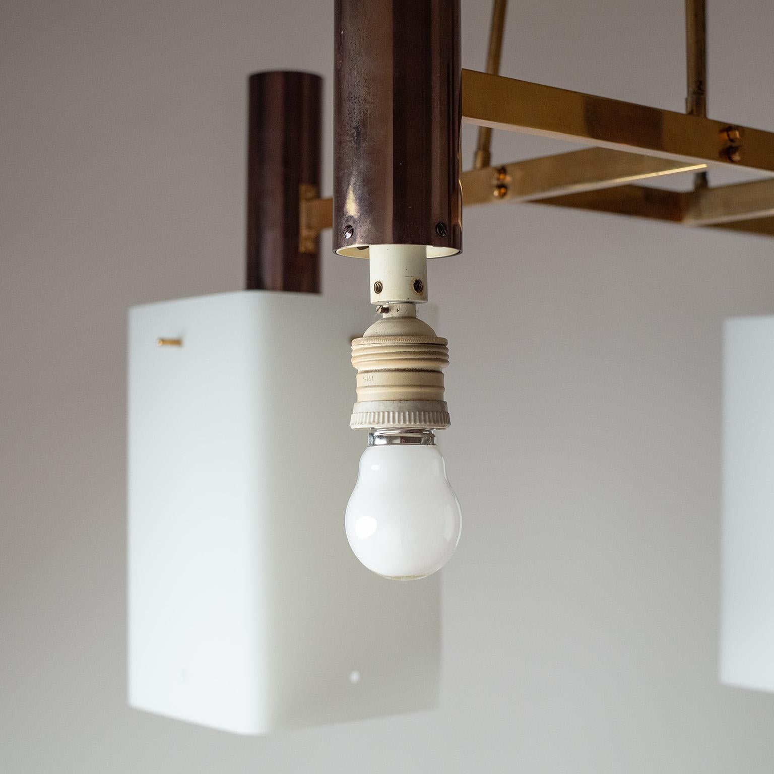 Stilnovo Brass And Glass Chandelier, 1950s im Angebot 1