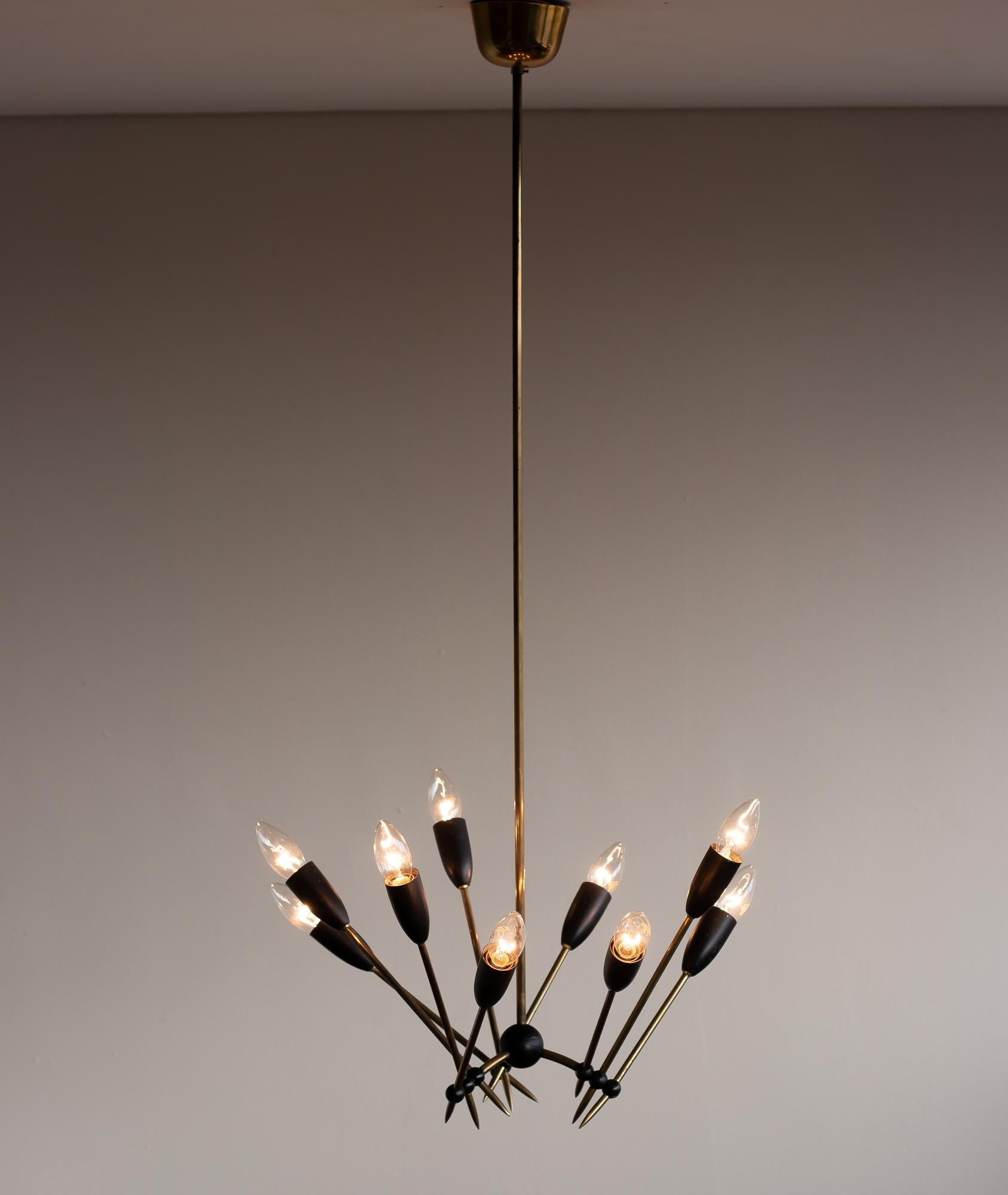 Mid-Century Modern Stilnovo Brass Chandelier For Sale