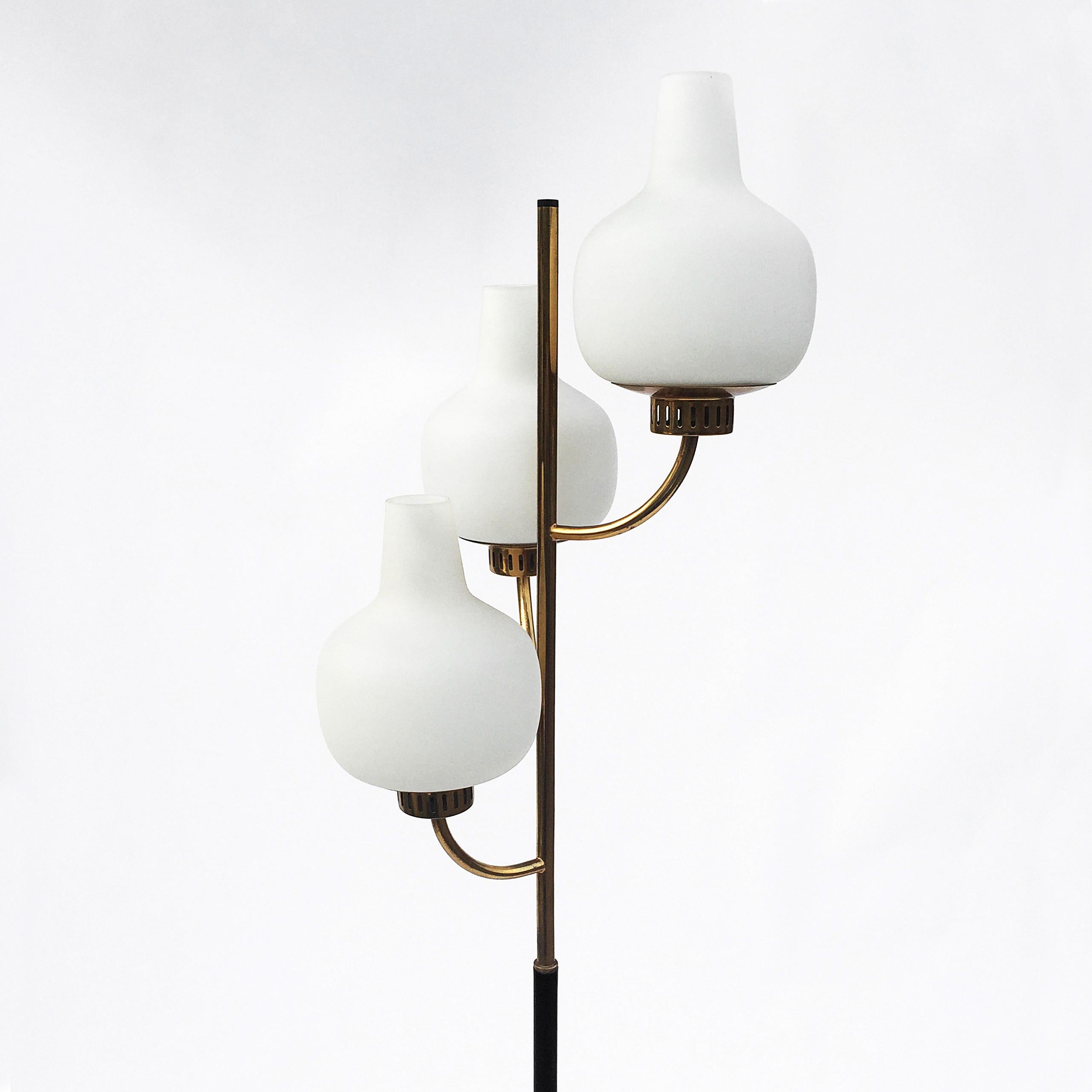 Stilnovo Brass Marble Floor Lamp Midcentury Modern Vintage Retro Regency 1950s In Good Condition For Sale In London, GB