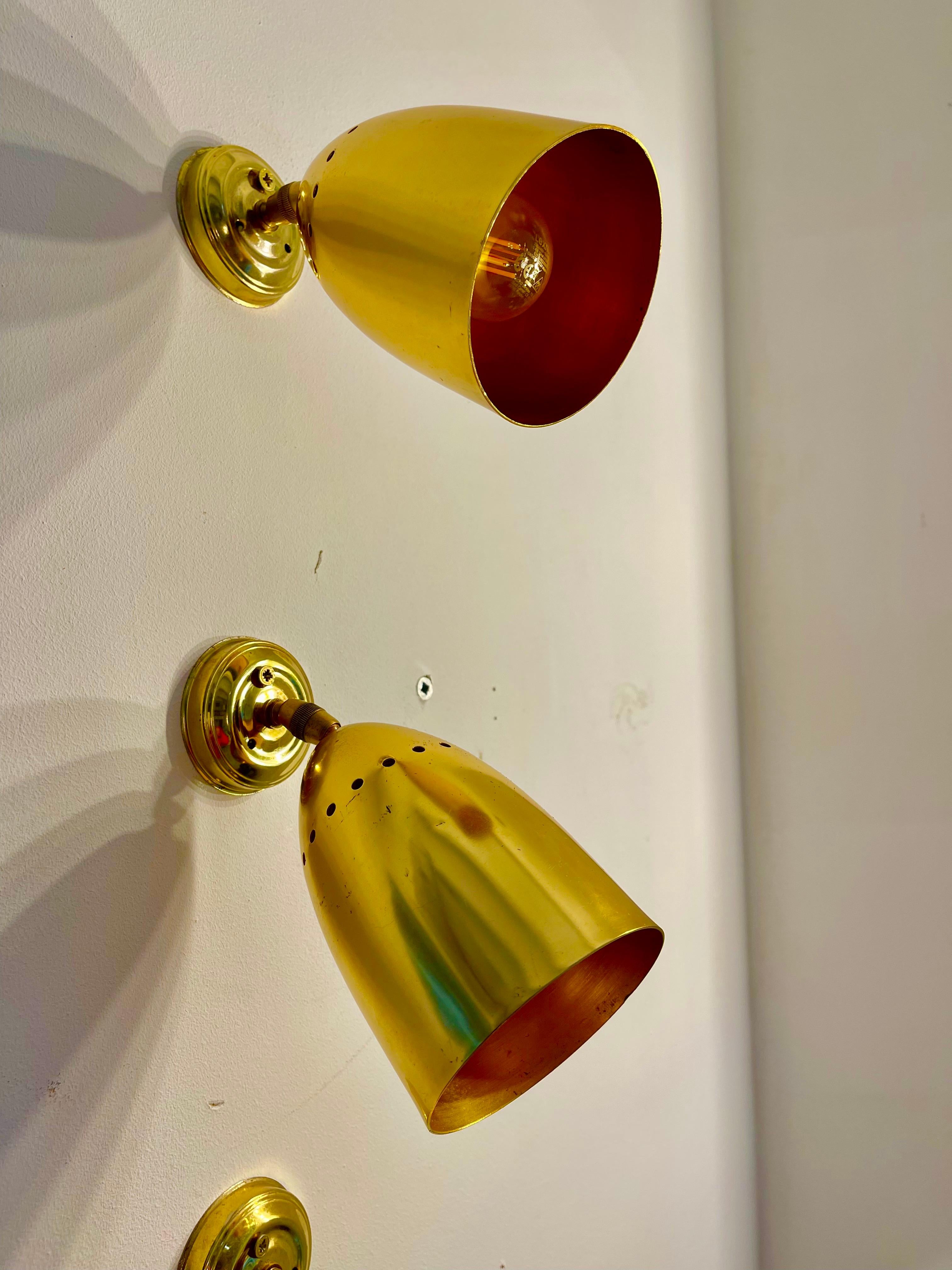 Stilnovo brass wall lighting adjustable 4 units, Italy 1950 For Sale 1