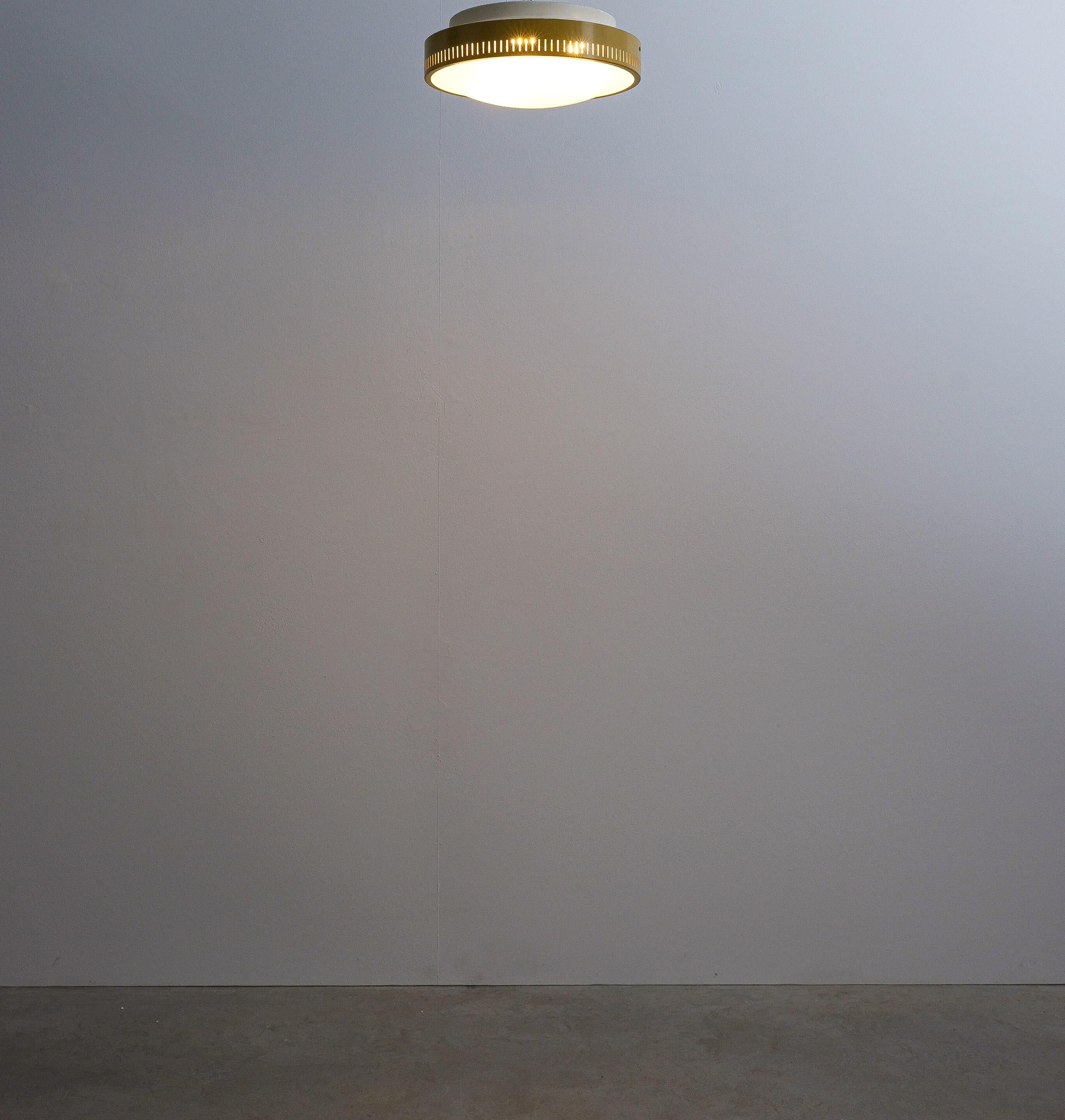 Aluminum Stilnovo Bruno Gatta Ceiling Lamps Glass Flush Mounts (15 x), Italy Mid Century For Sale