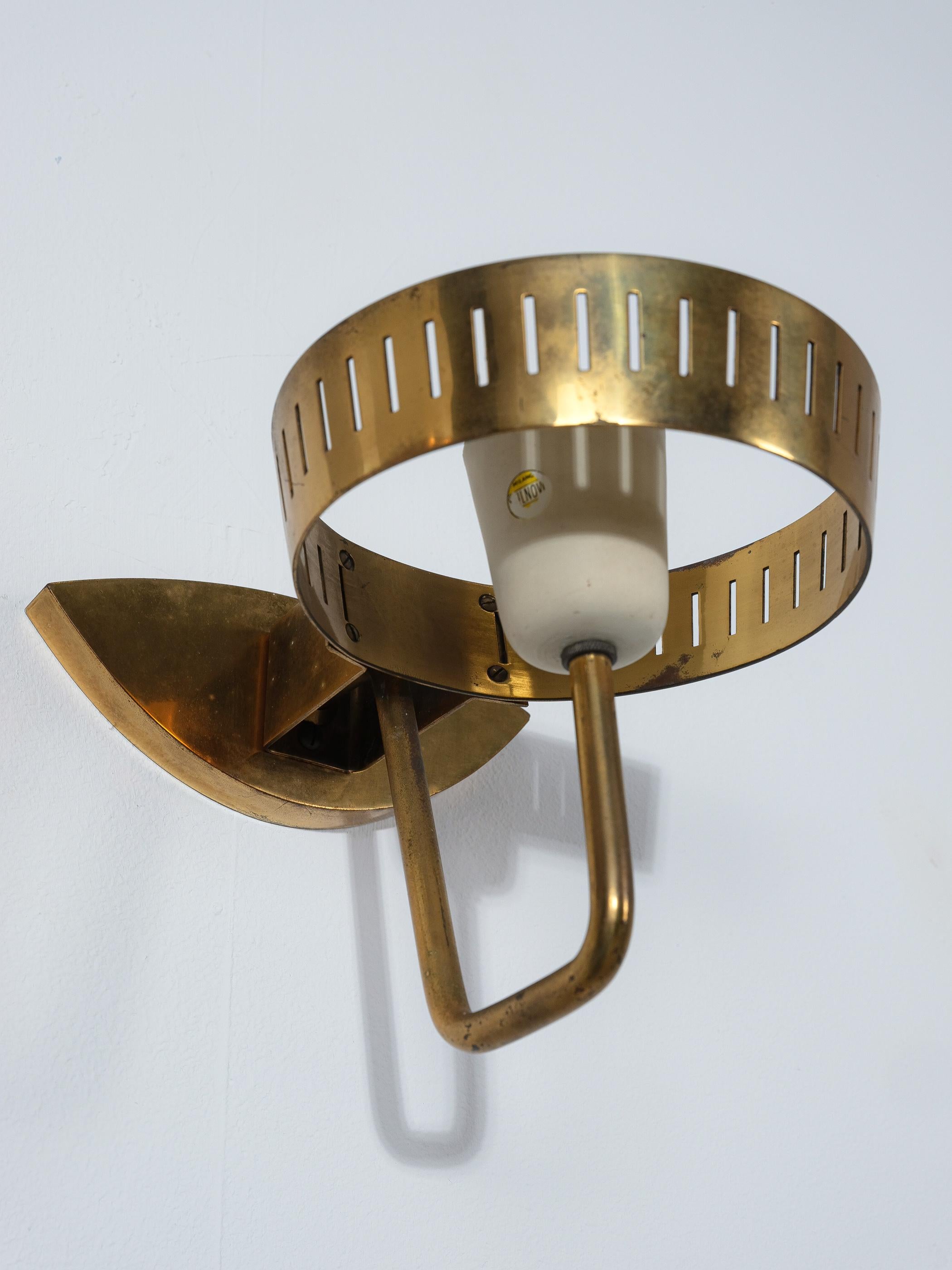 Stilnovo Bruno Gatta Mod. 2078 Glass Brass Wall Lights Sconces (4), Mid Century For Sale 4