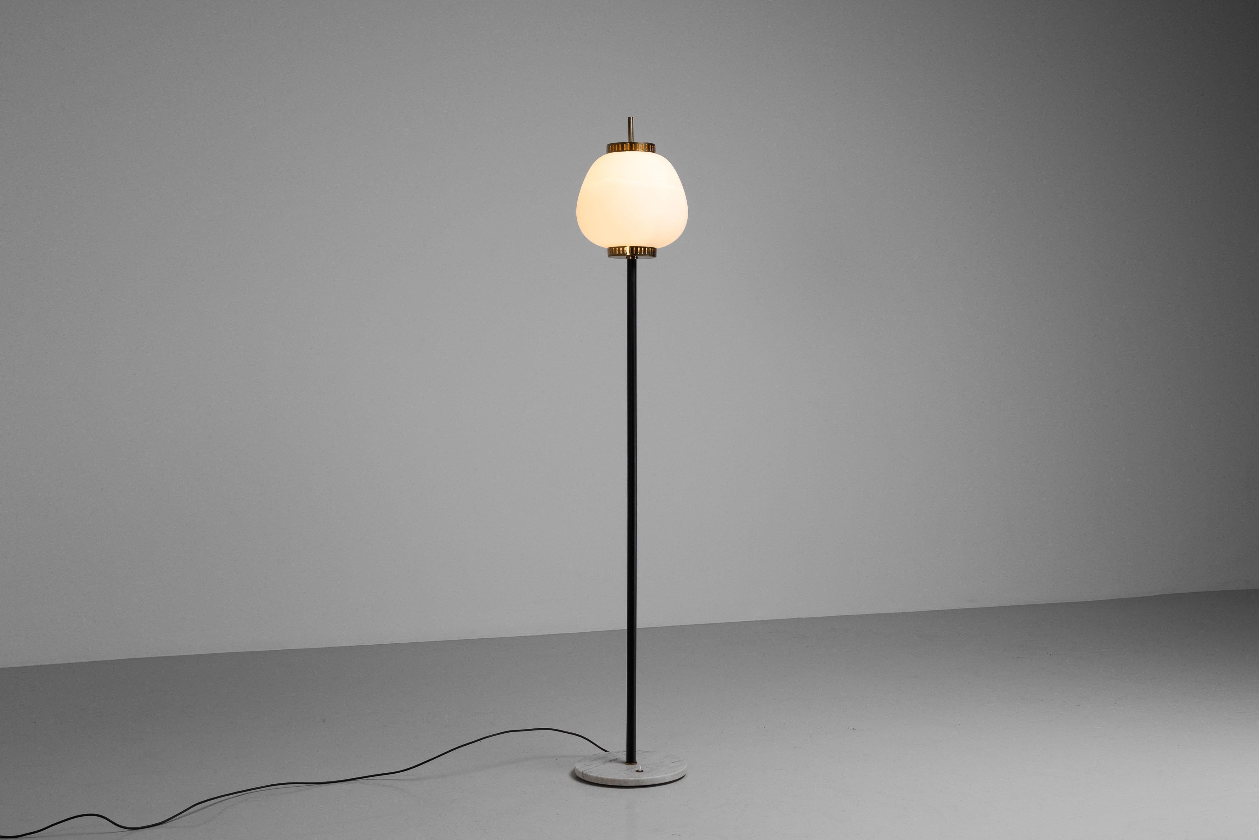 Mid-Century Modern Stilnovo Bruno Gatta, lampadaire standard Italie 1951 en vente