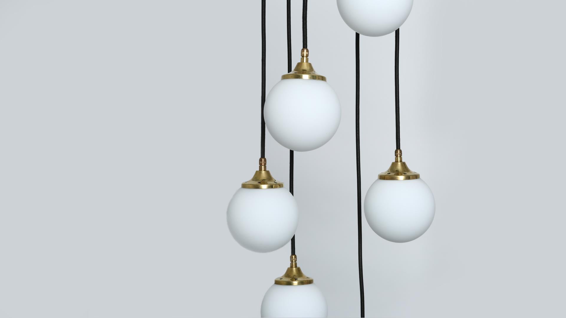 Mid-Century Modern Lustre en cascade Stilnovo, Italie vers 1950 en vente