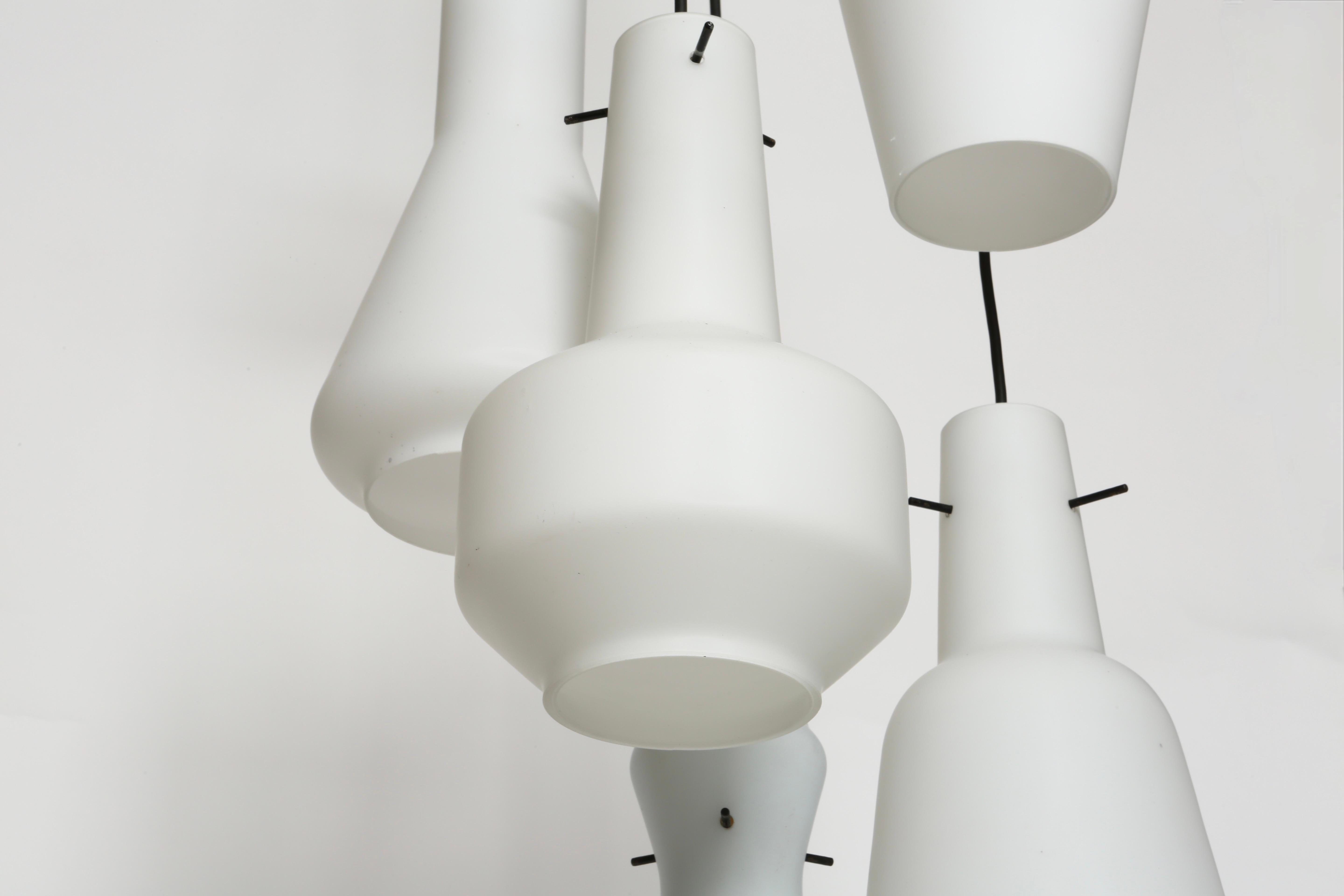 Stilnovo Cascading Chandelier, Italy circa 1960s For Sale 2