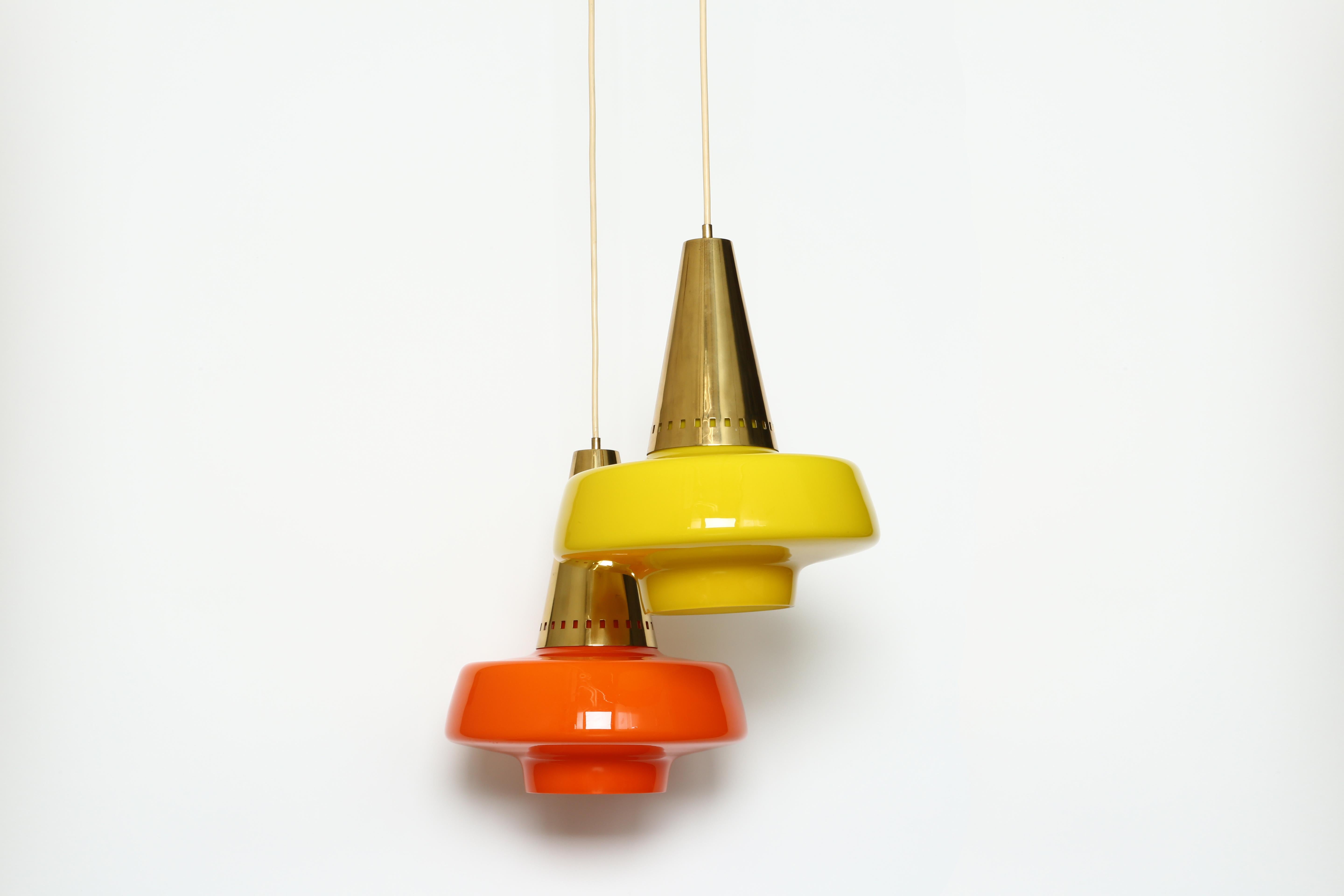 Italian Stilnovo Ceiling Pendant model 2083, Italy 1960s For Sale