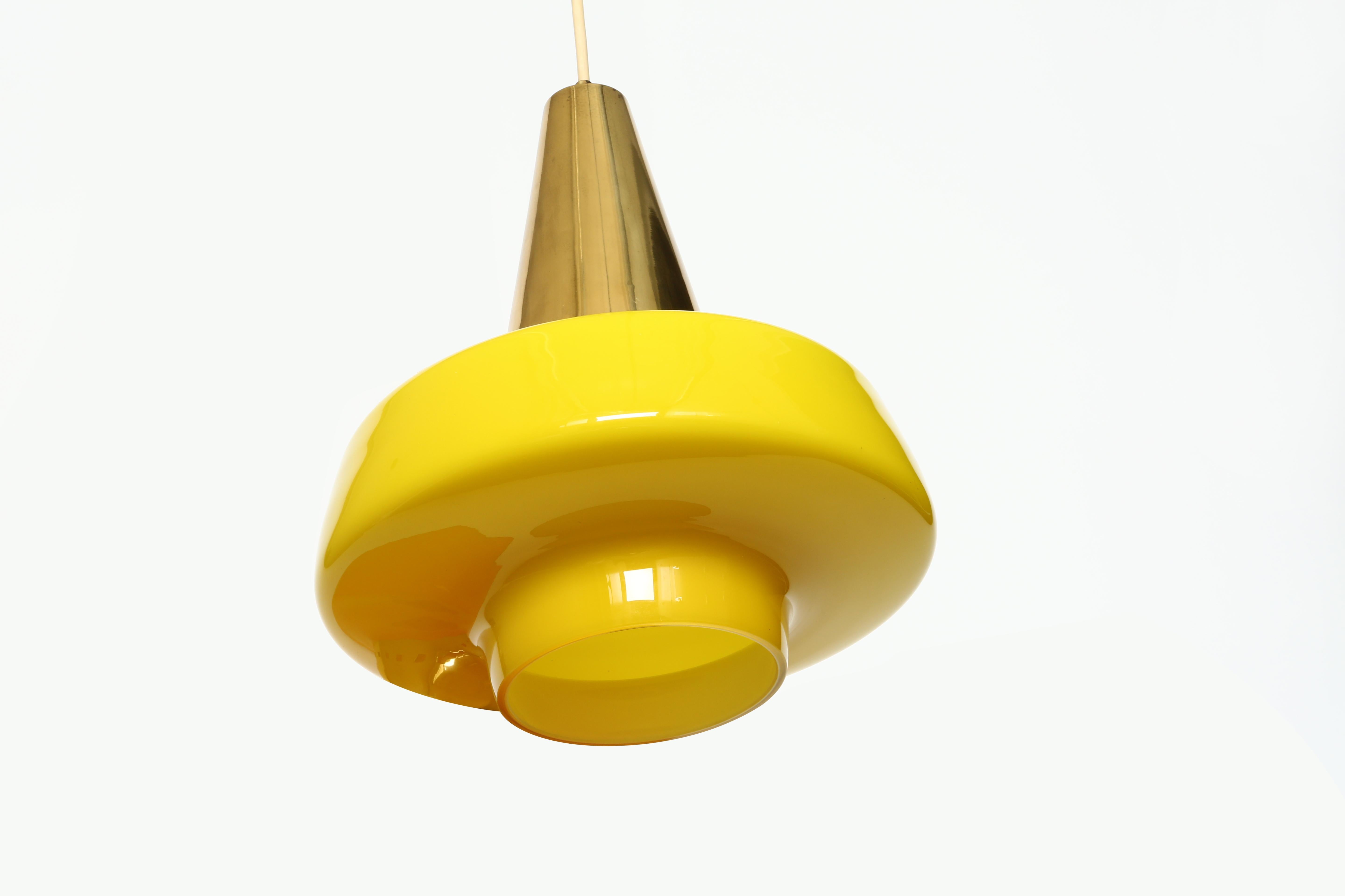 Brass Stilnovo Ceiling Pendant model 2083 For Sale