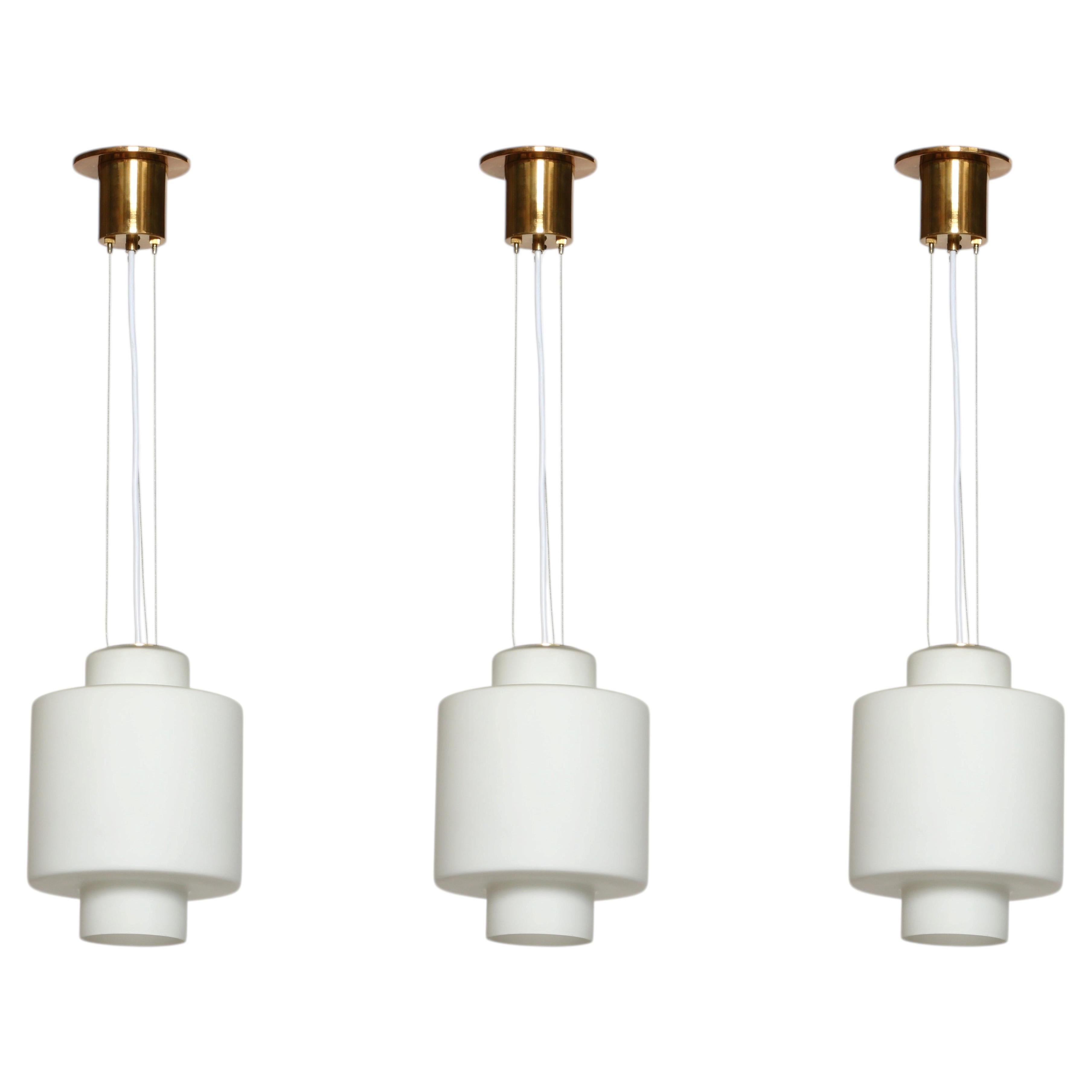 Stilnovo ceiling pendant in opaline glass and brass, Italy circa 1960s