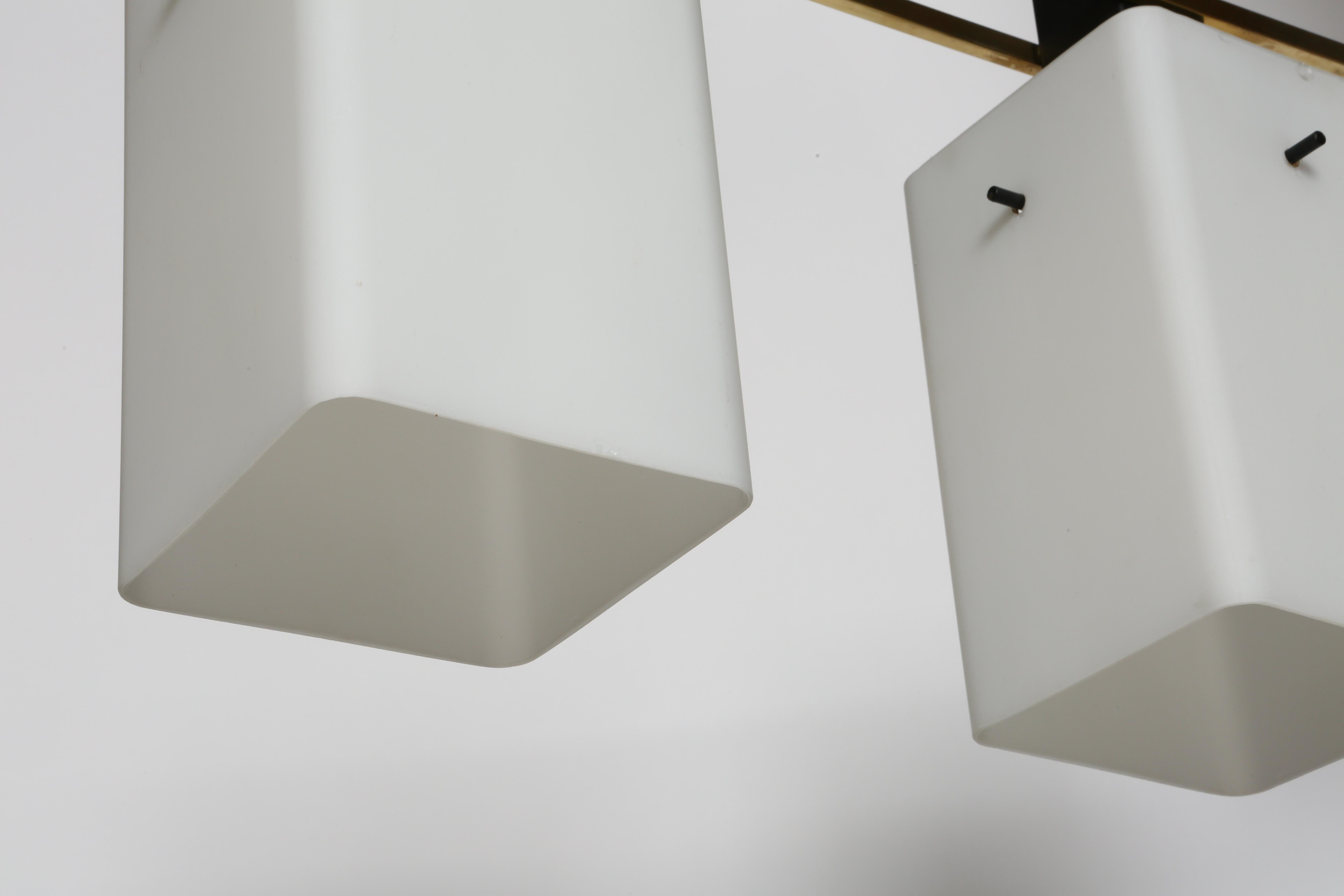 Métal Suspension de plafond Stilnovo à 3 lumières, Italie vers 1960 en vente