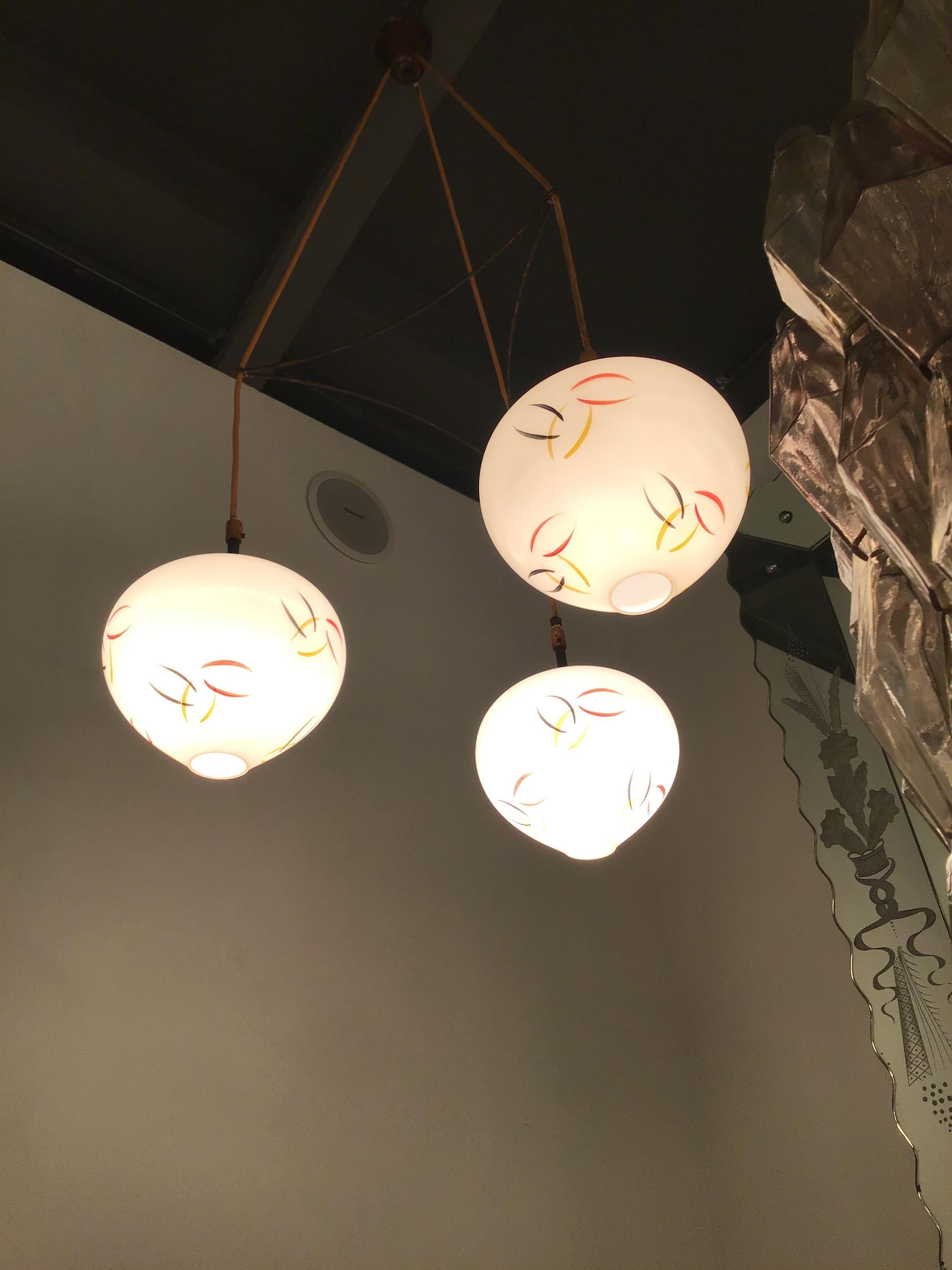 Mid-20th Century Attributed to Stilnovo Chandelier Brass Glass 1950 Italy For Sale