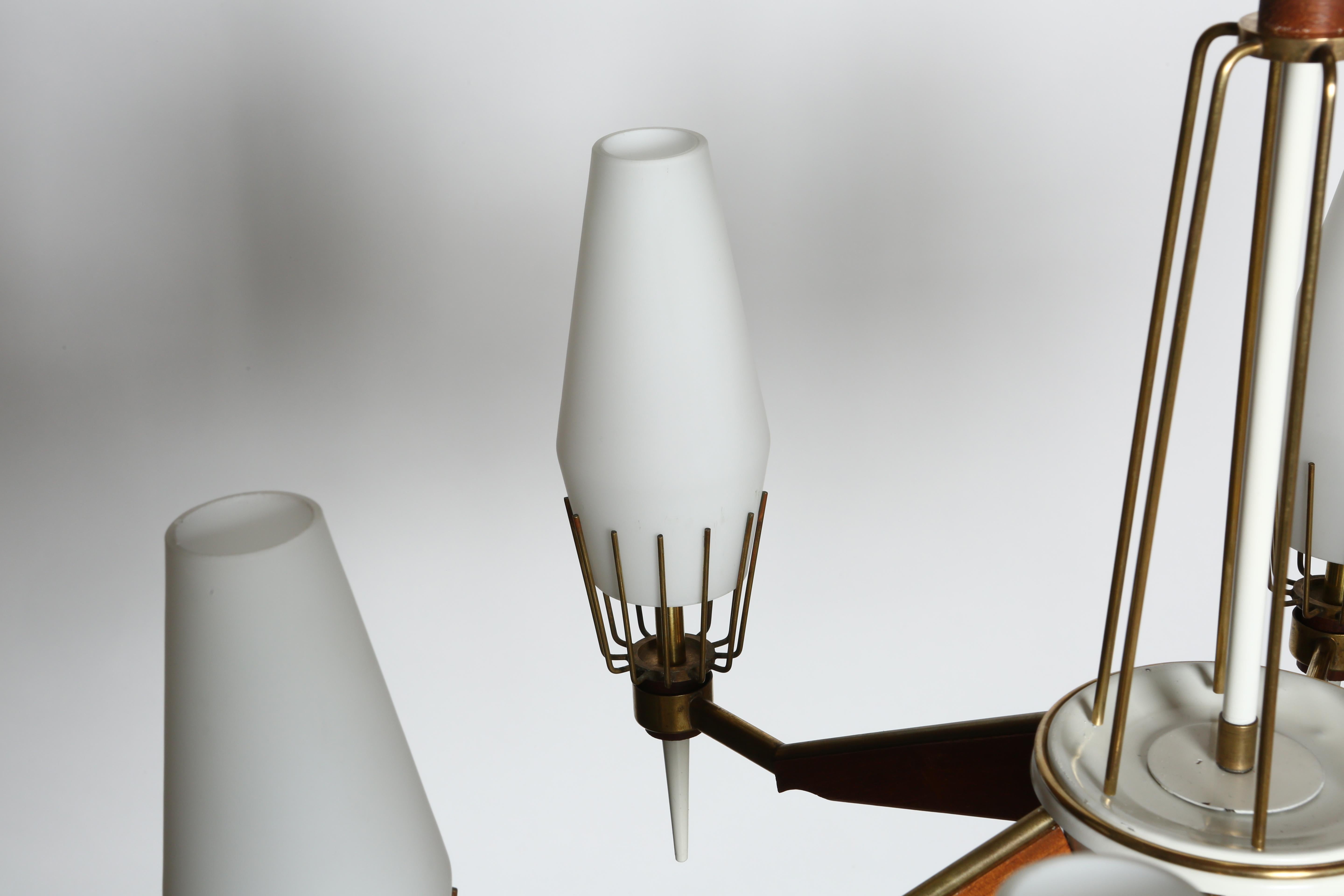 Stilnovo chandelier, Italy circa 1960s For Sale 6