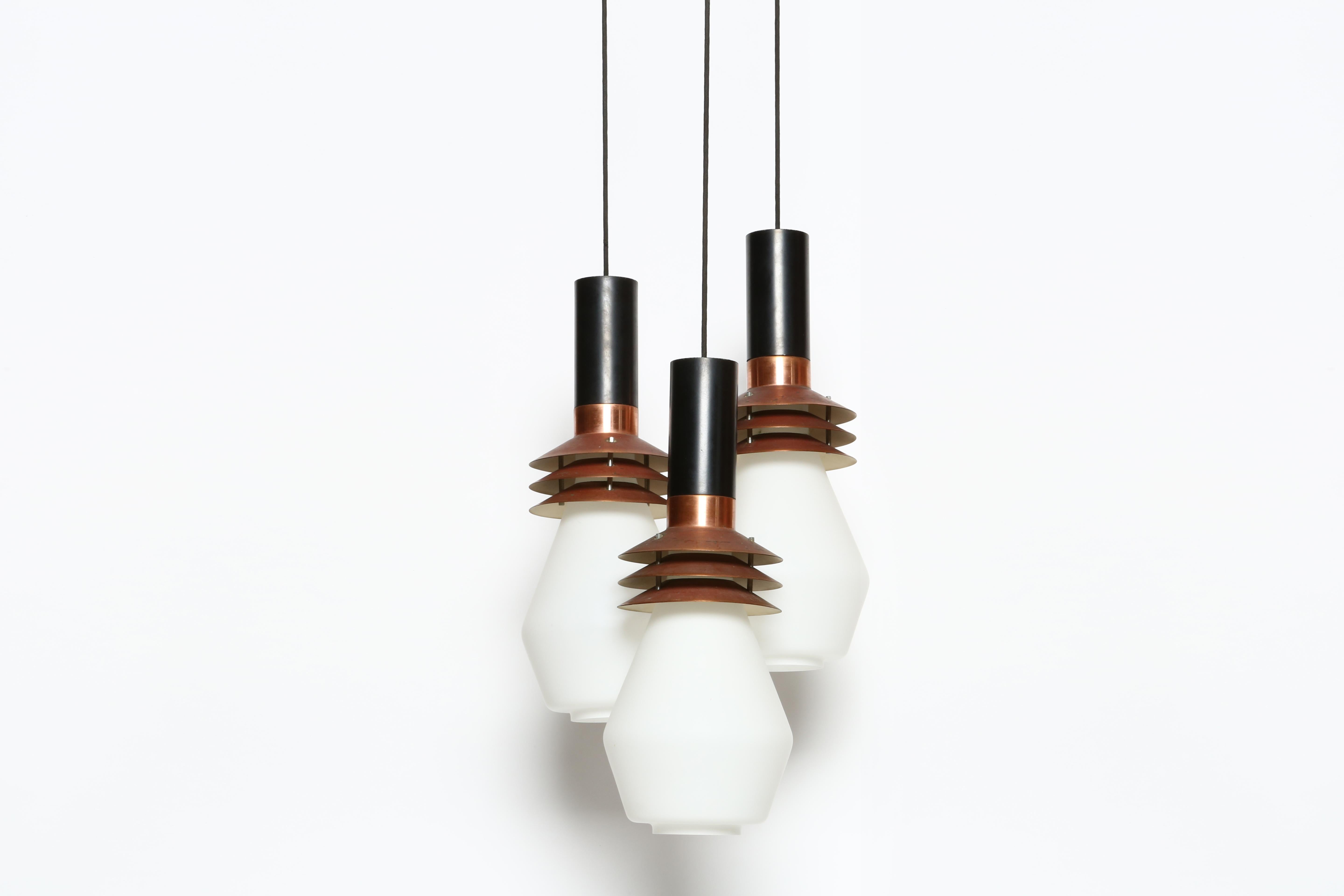 Lustre Stilnovo modèle 1253, Italie vers 1950 Bon état - En vente à Brooklyn, NY