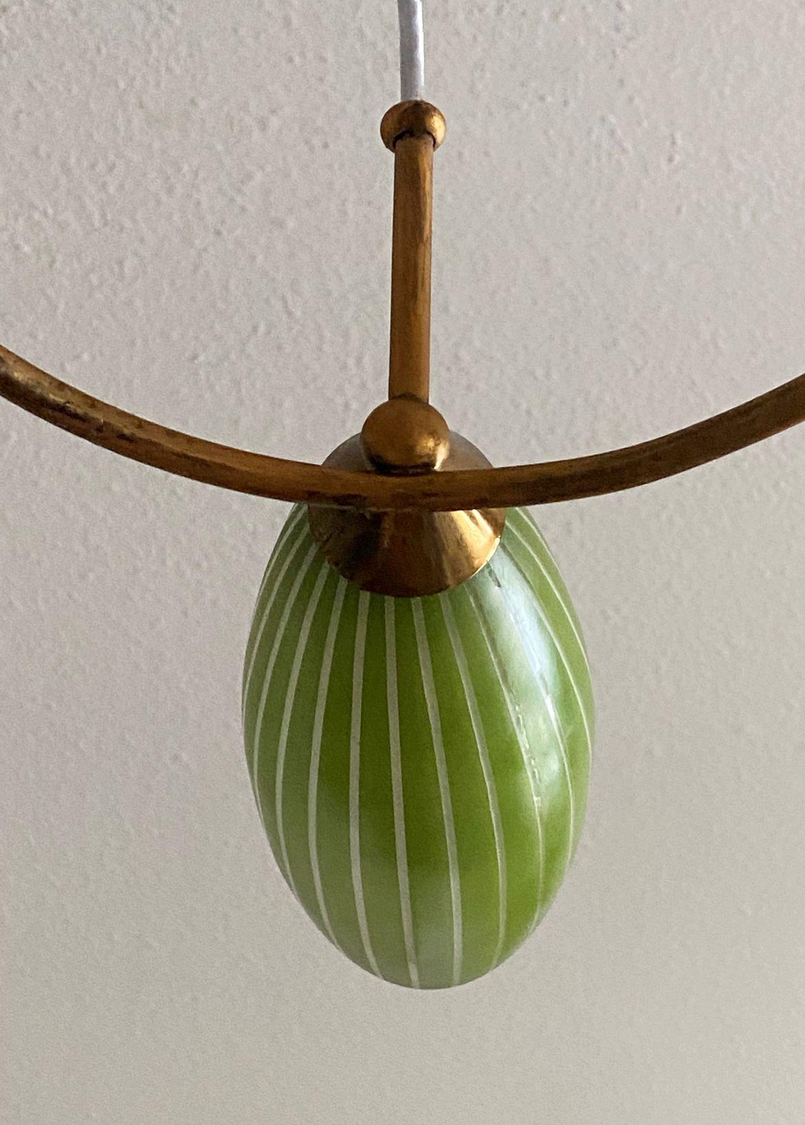 Stilnovo Chandelier Six Green and White Glass Tulips Brass Mounted, Italy, 1950s For Sale 10