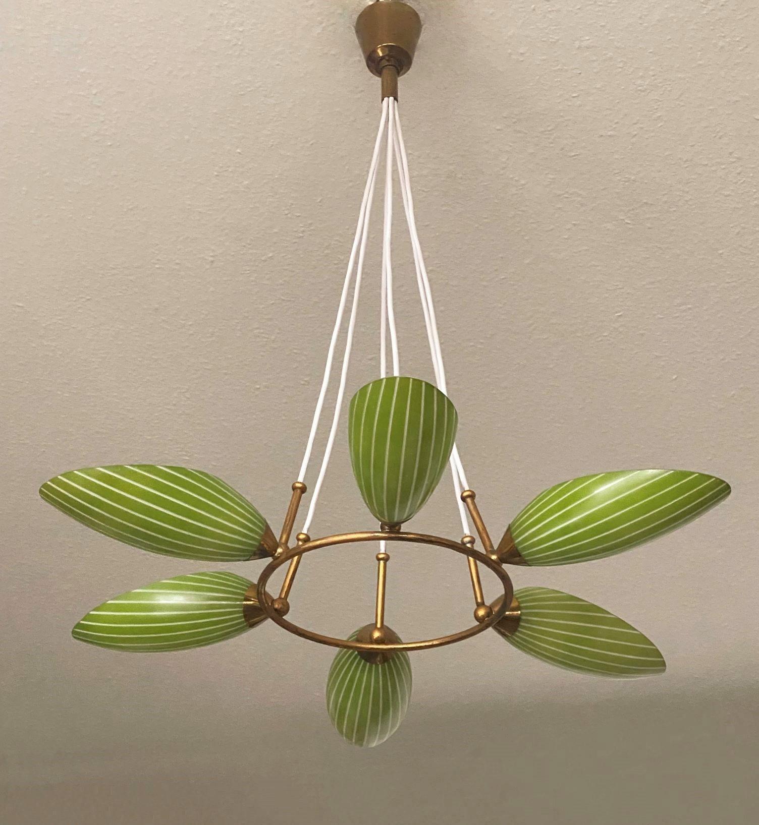 Mid-Century Modern Stilnovo Chandelier Six Green and White Glass Tulips Brass Mounted, Italy, 1950s For Sale