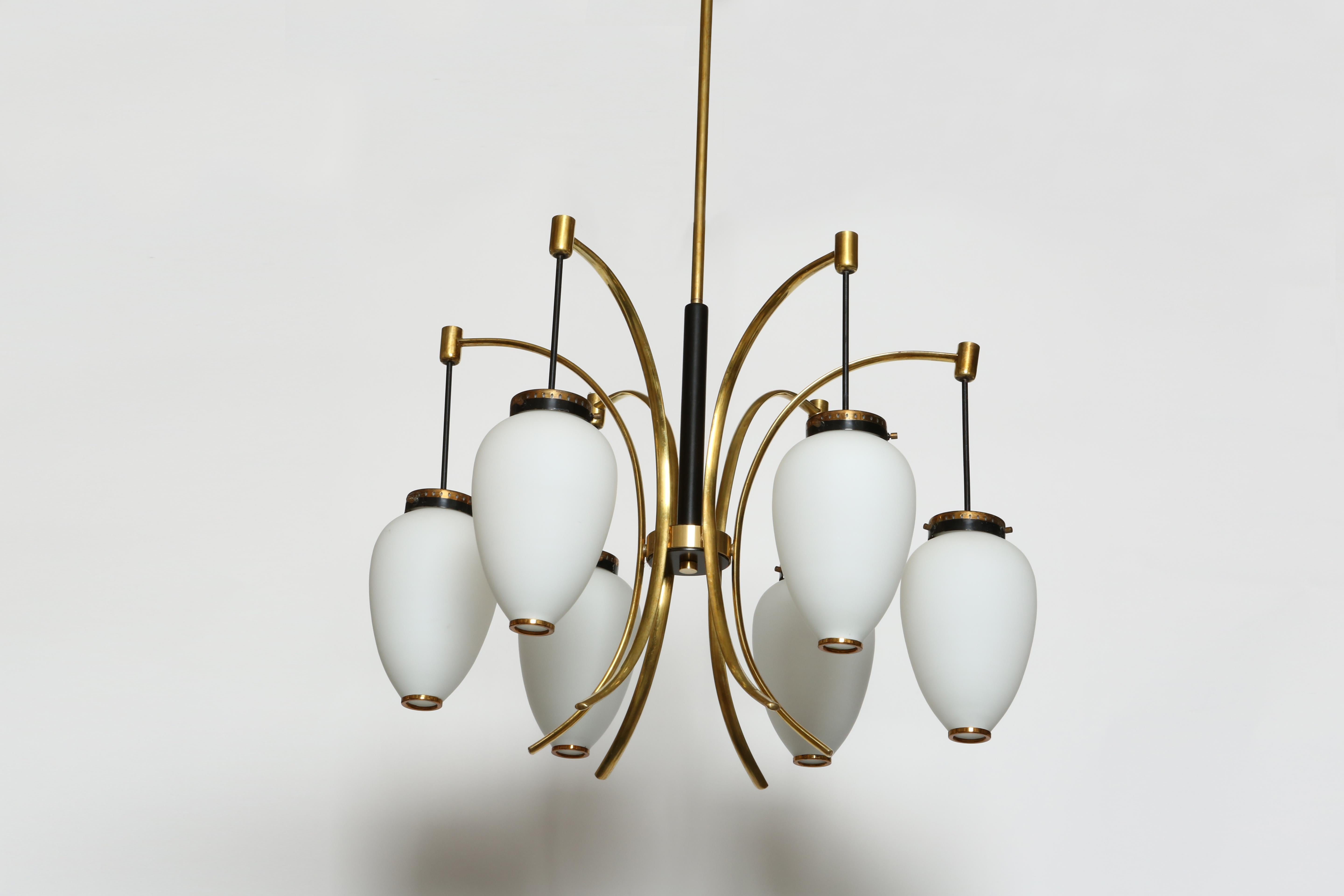 Mid-Century moderno Lampadario Stilnovo, anni '60 circa in vendita