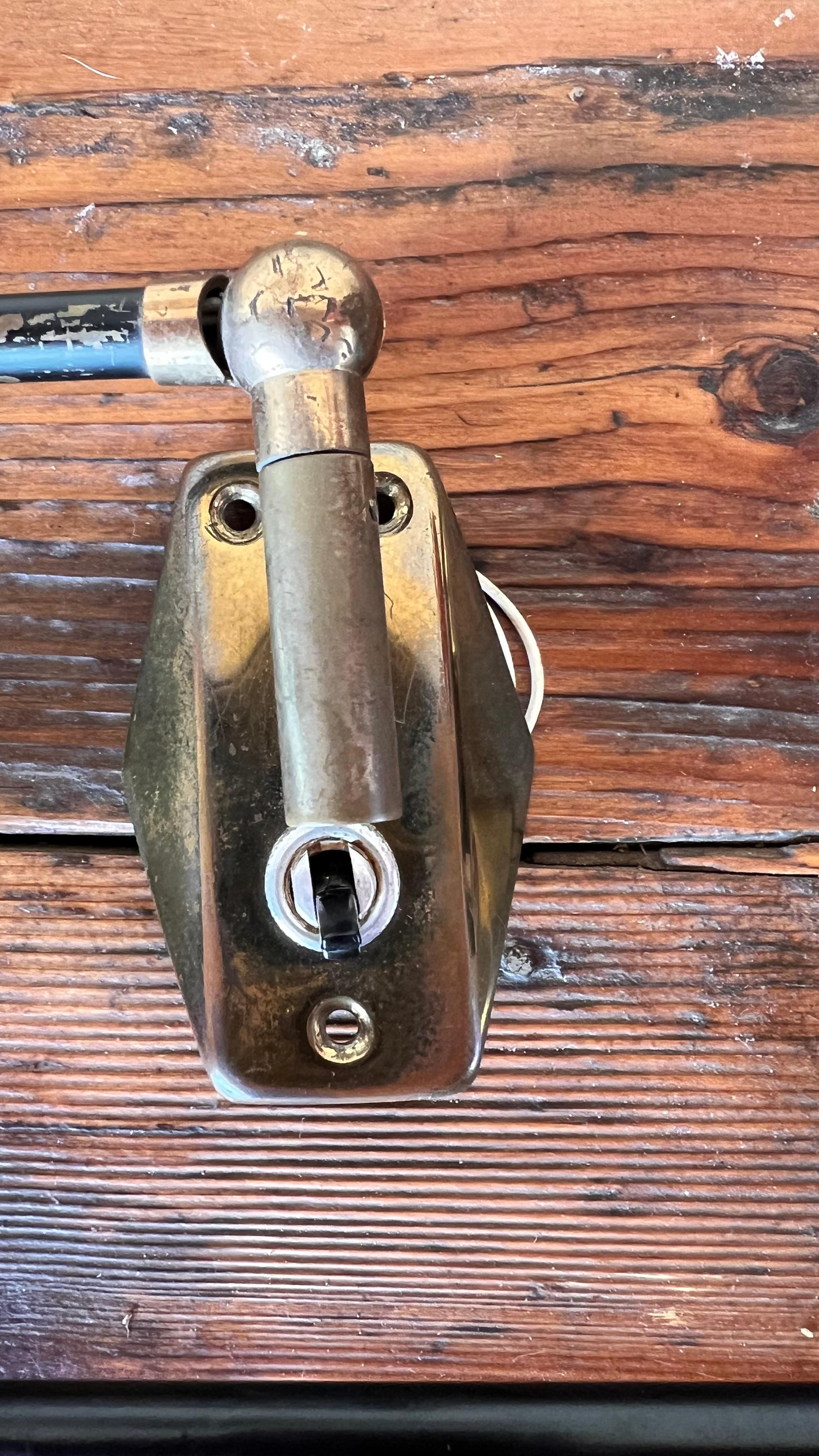 Par de apliques Stilnovo Barnizado en venta