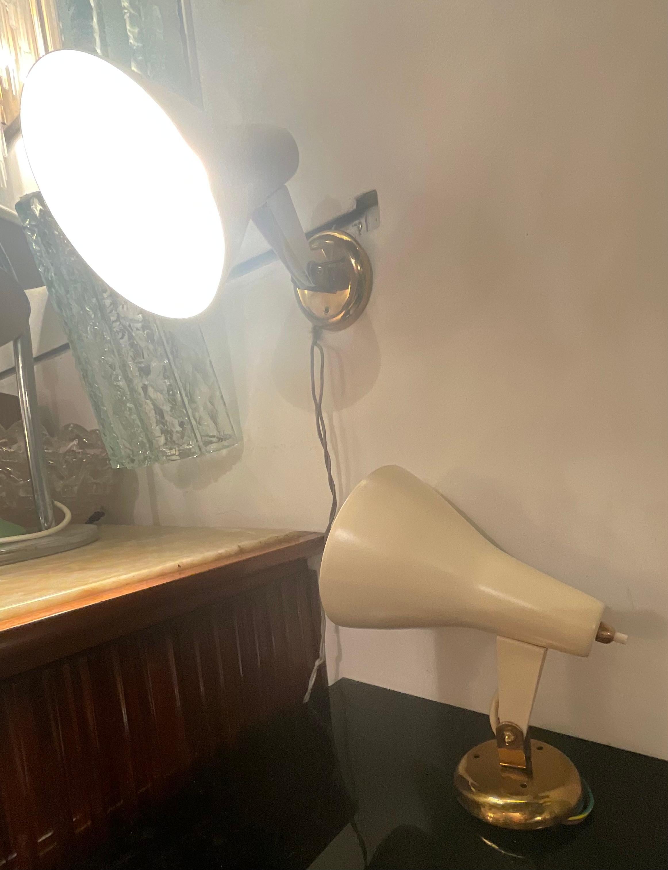 STILNOVO -. Paar Wandlampen aus den 1950er Jahren - Made in ITALY im Angebot 13