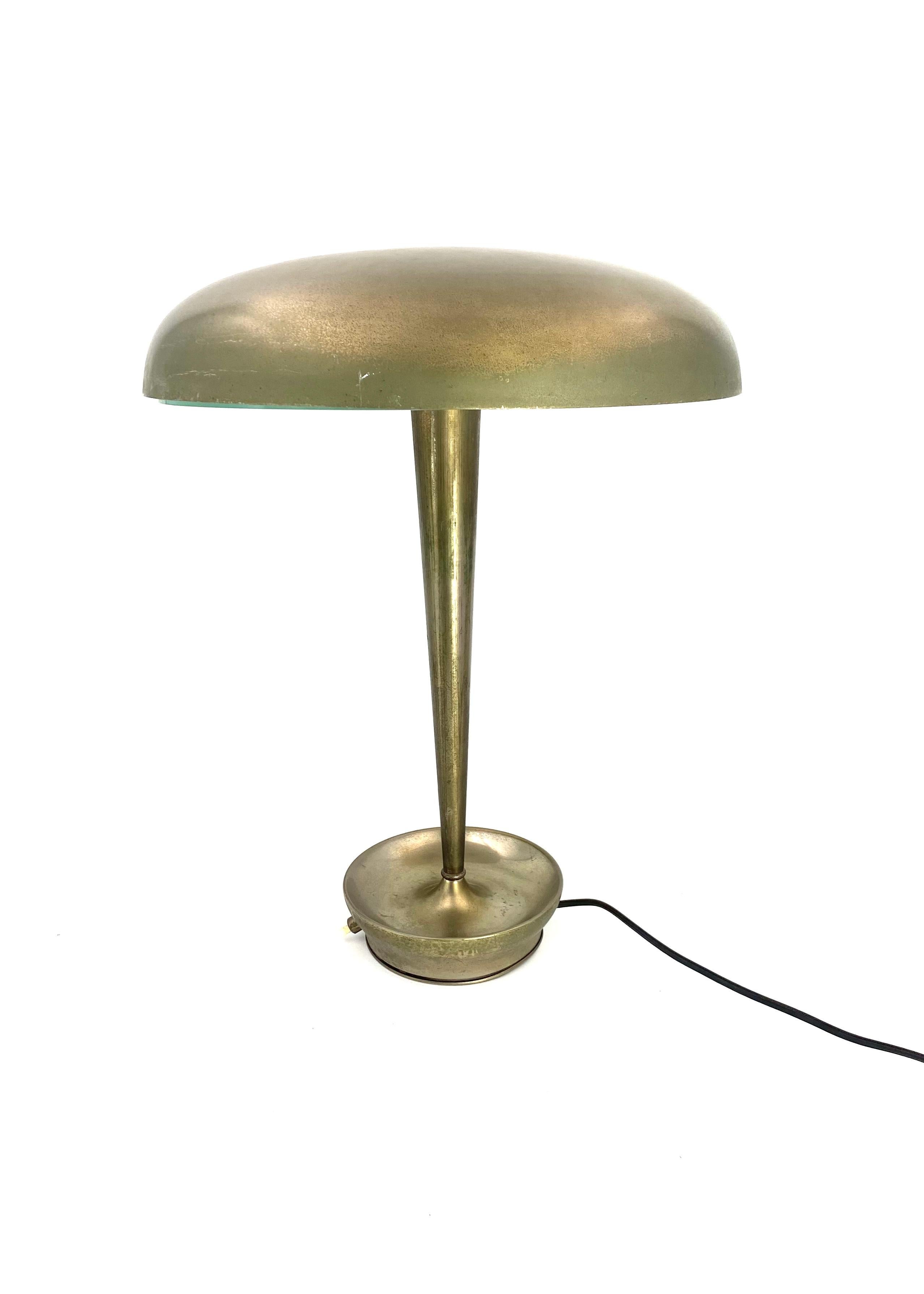 Lampe de bureau Stilnovo Mod. D 4639, Stilnovo, Milan Italie, vers 1950 État moyen - En vente à Firenze, IT
