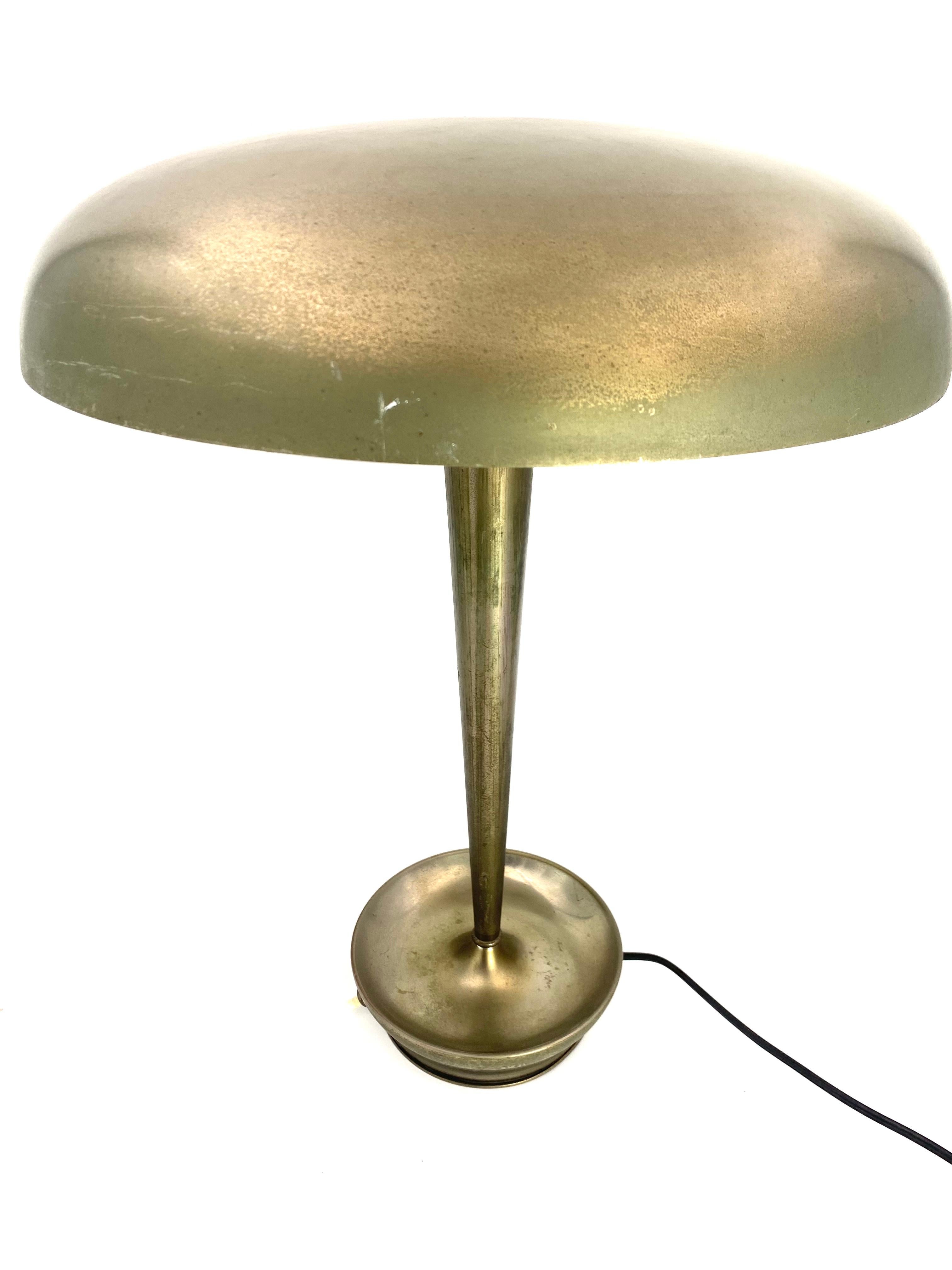 Brass Stilnovo Desk Lamp Mod. D 4639, Stilnovo, Milan Italy, circa 1950s For Sale