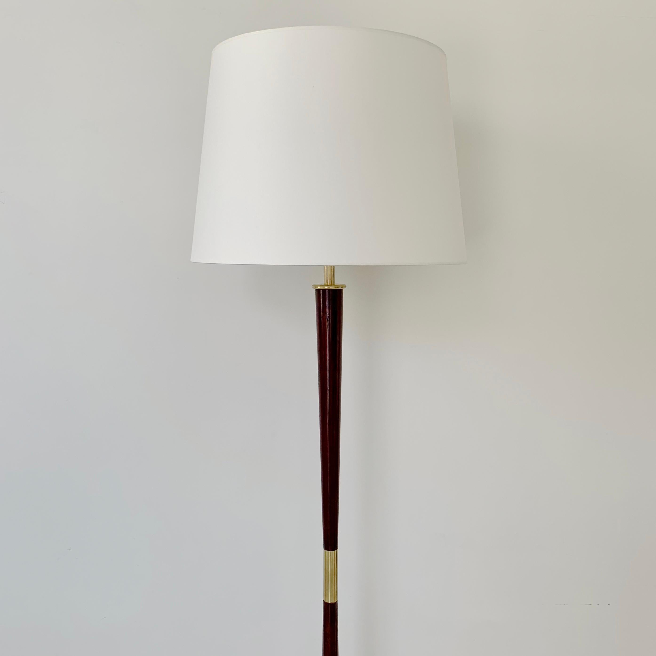 Stilnovo Documented Original Midcentury Floor Lamp, circa 1950, Italy In Good Condition For Sale In Brussels, BE