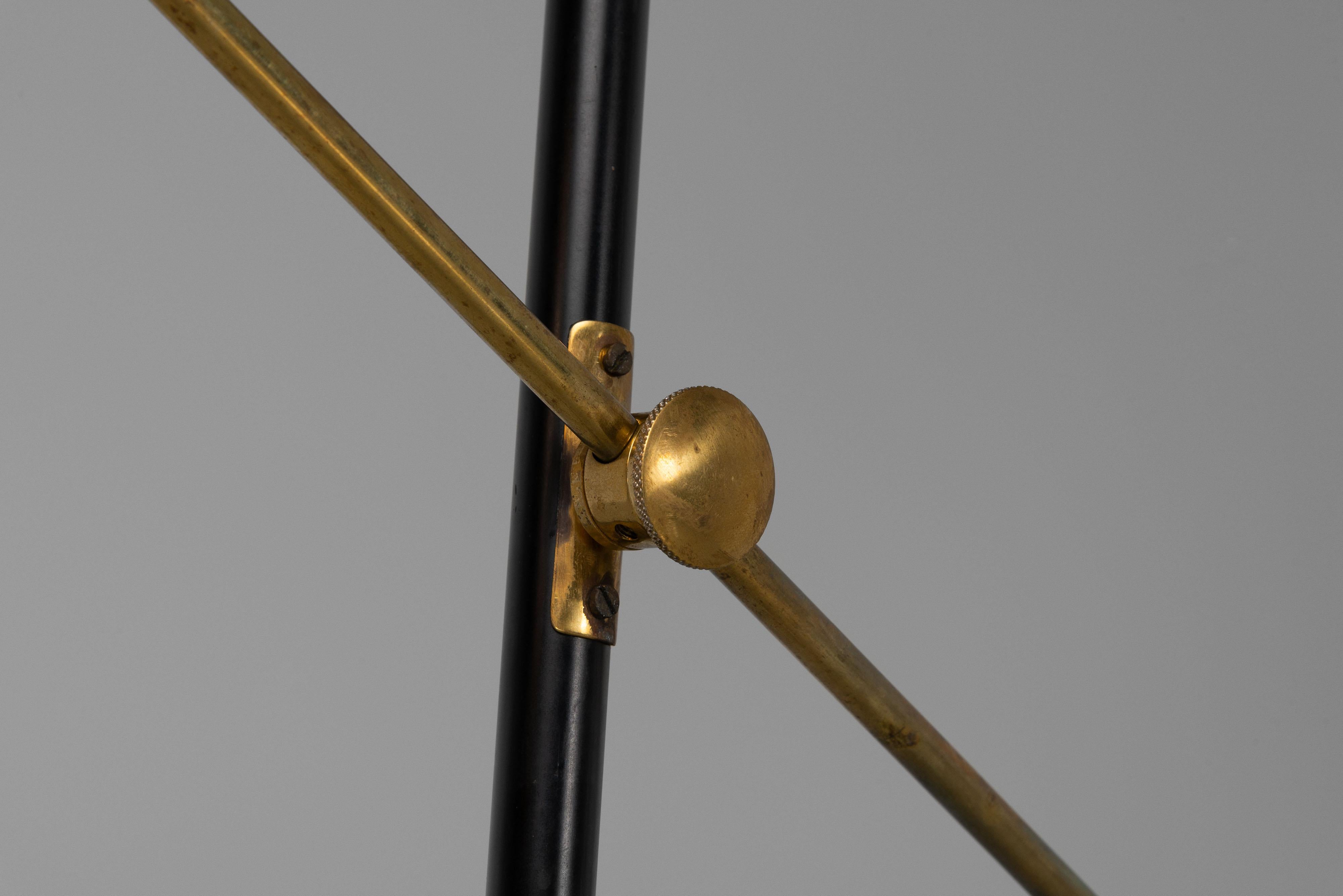 Mid-20th Century Stilnovo double shaded floor lamp made in Italy 1950