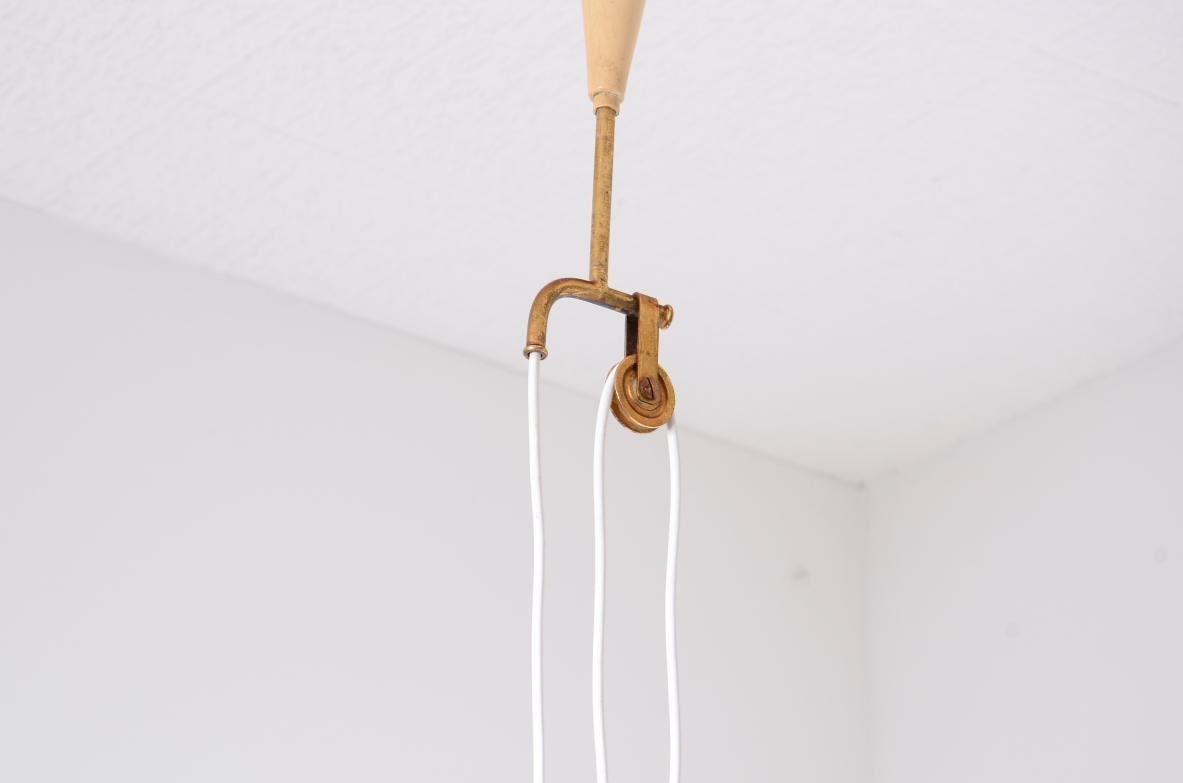 Stilnovo elegant brass and opaline glass bell-shaped chandelier. In Excellent Condition For Sale In Milano, IT
