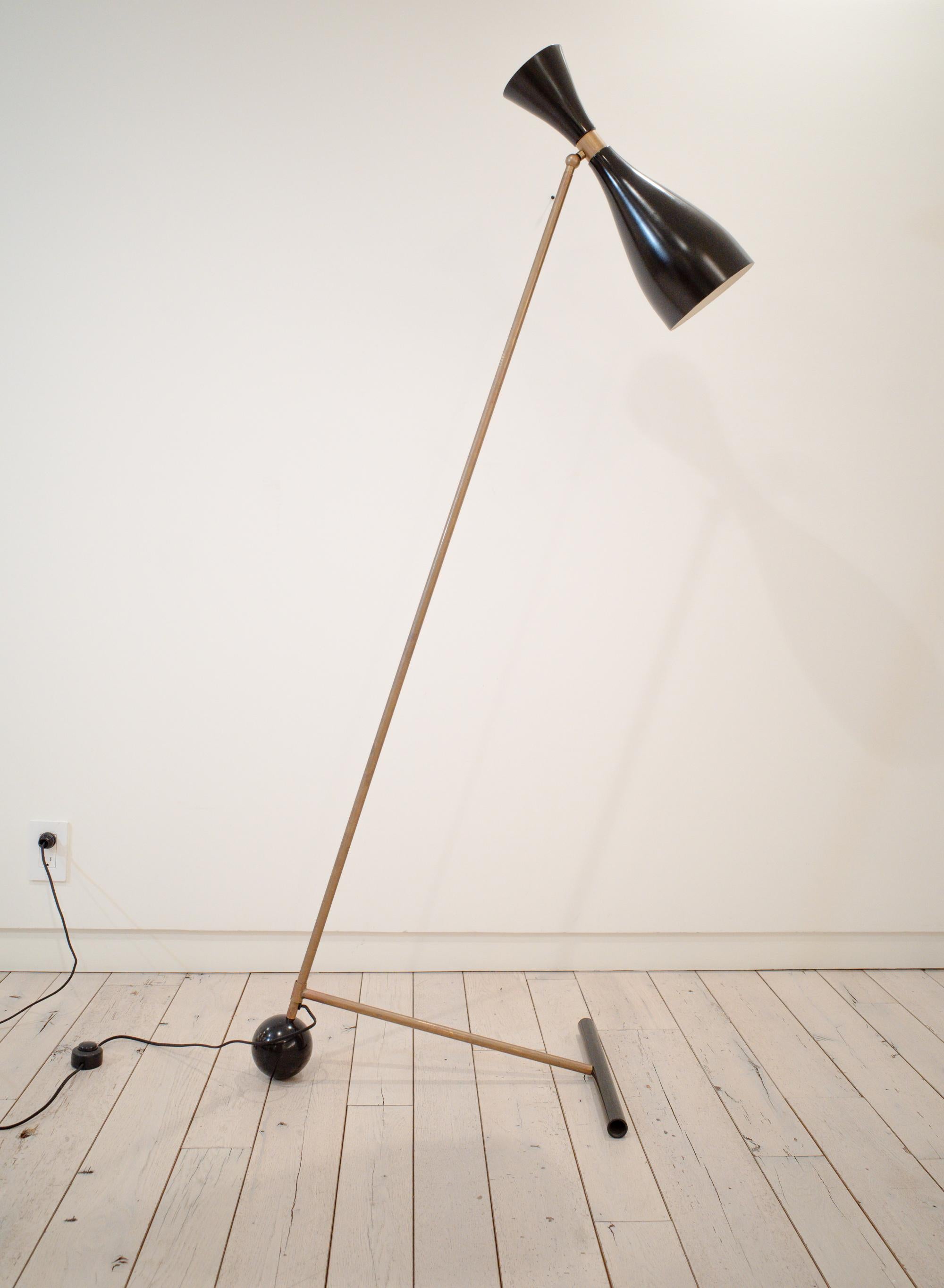 Laiton Lampadaire Stilnovo par Stilnovo en vente